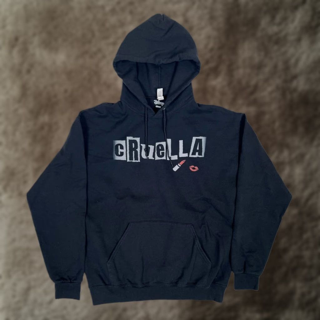 Disney Disney Cruella Hoodie L Black Pullover Graphic Print Fleece Crew Neck Unisex Adults Long Sleeve Pockets Movie Size US L / EU 52-54 / 3 - 1 Thumbnail