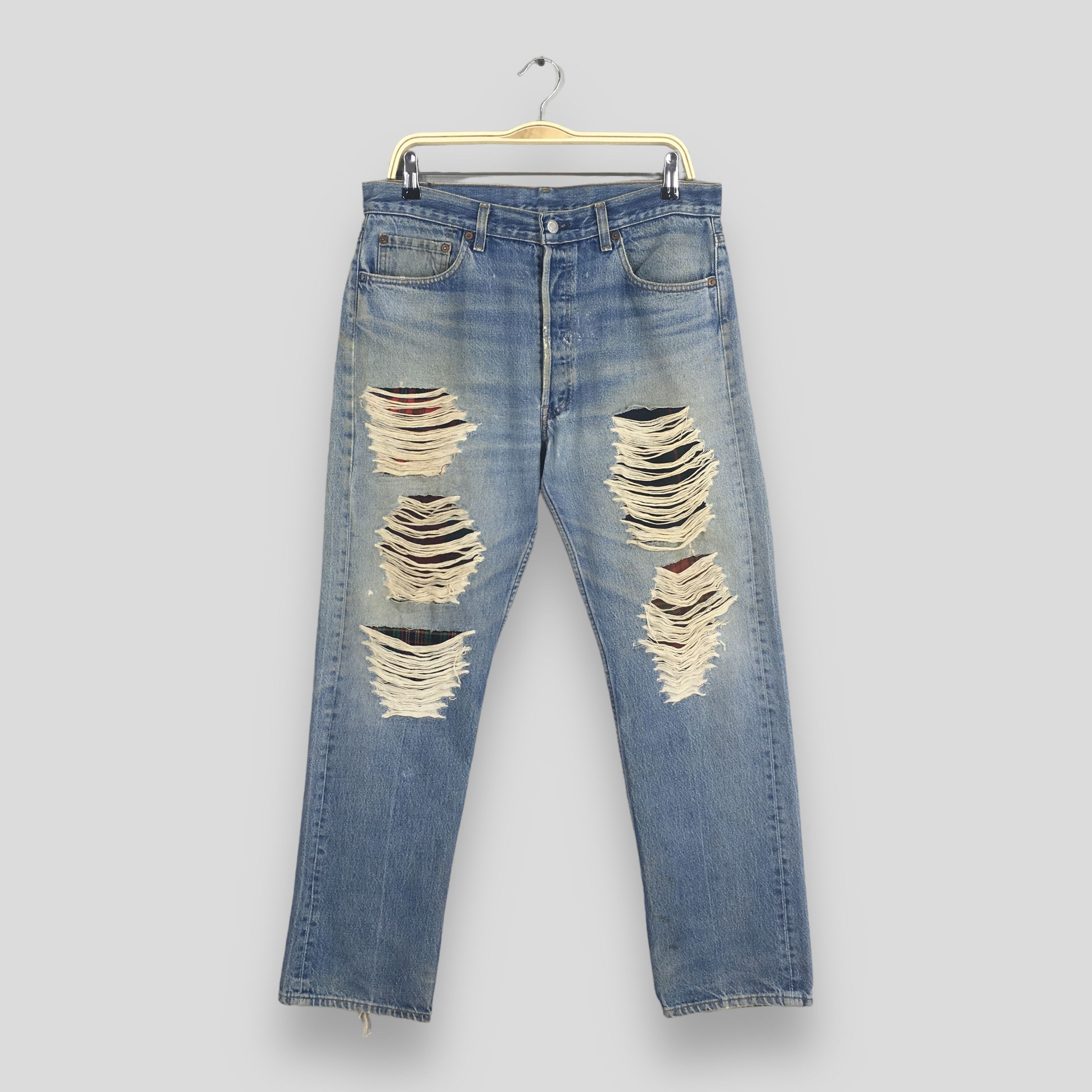 Size 33x28.5 Vintage 80s Levi's 501 Faded Blue Jeans