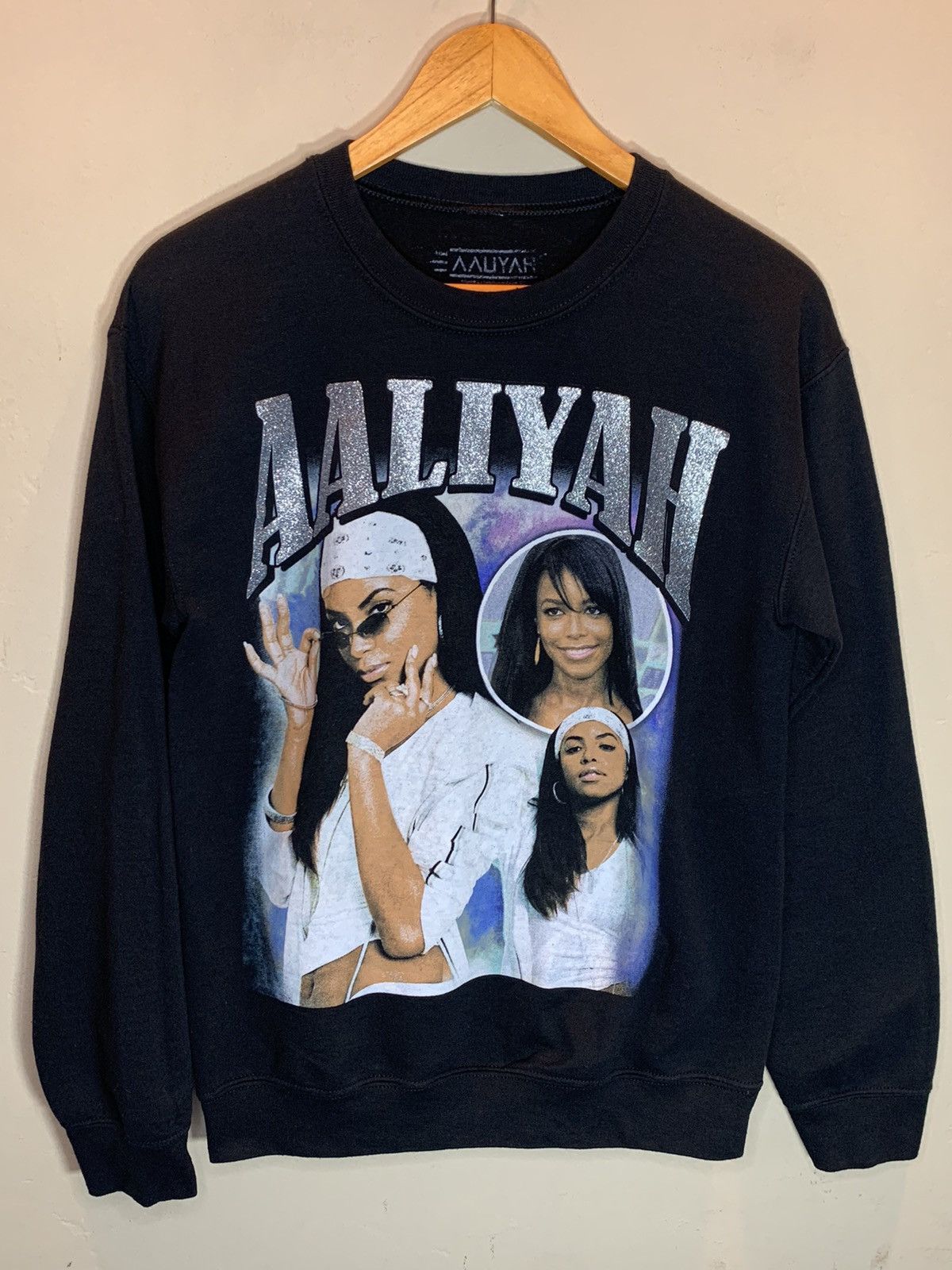 Rap Tees *RARE* Aaliyah Baby Girl Glitter Rap Tee Style Crewneck - S Size US S / EU 44-46 / 1 - 1 Thumbnail