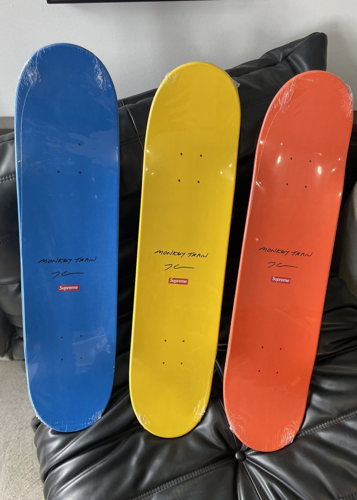 Supreme Jeff Koons x Supreme Monkey Train Skateboard Deck (Set of 3) Size ONE SIZE - 4 Thumbnail