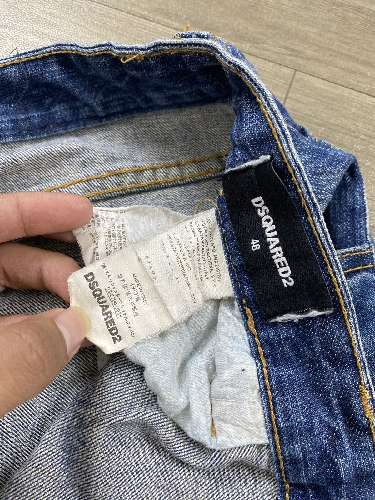 Dsquared2 2000s Dsquared2 Busted Distressed Patch Y2K Hype Faded Jeans Size US 31 - 10 Thumbnail