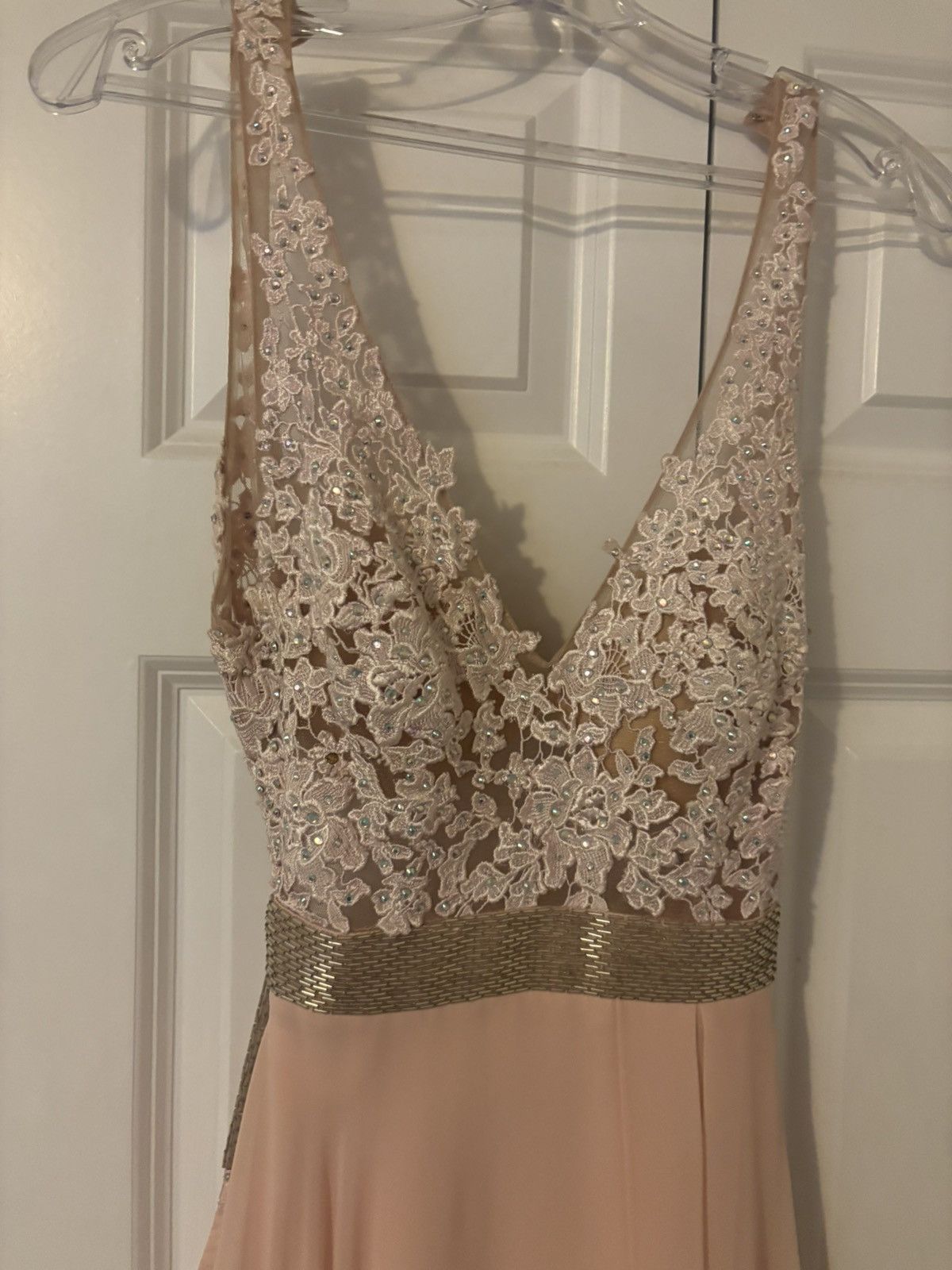 Designer Nude/Peach Formal Gown Backless Embellished Lace Like New 4 Size S / US 4 / IT 40 - 1 Thumbnail