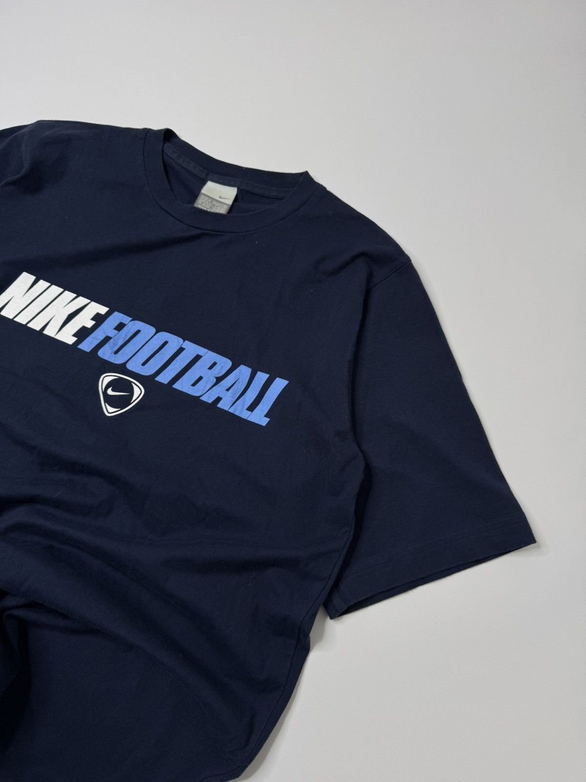 Nike Vintage Nike football boxy tee swag y2k total 90 retro skate Size US M / EU 48-50 / 2 - 2 Thumbnail