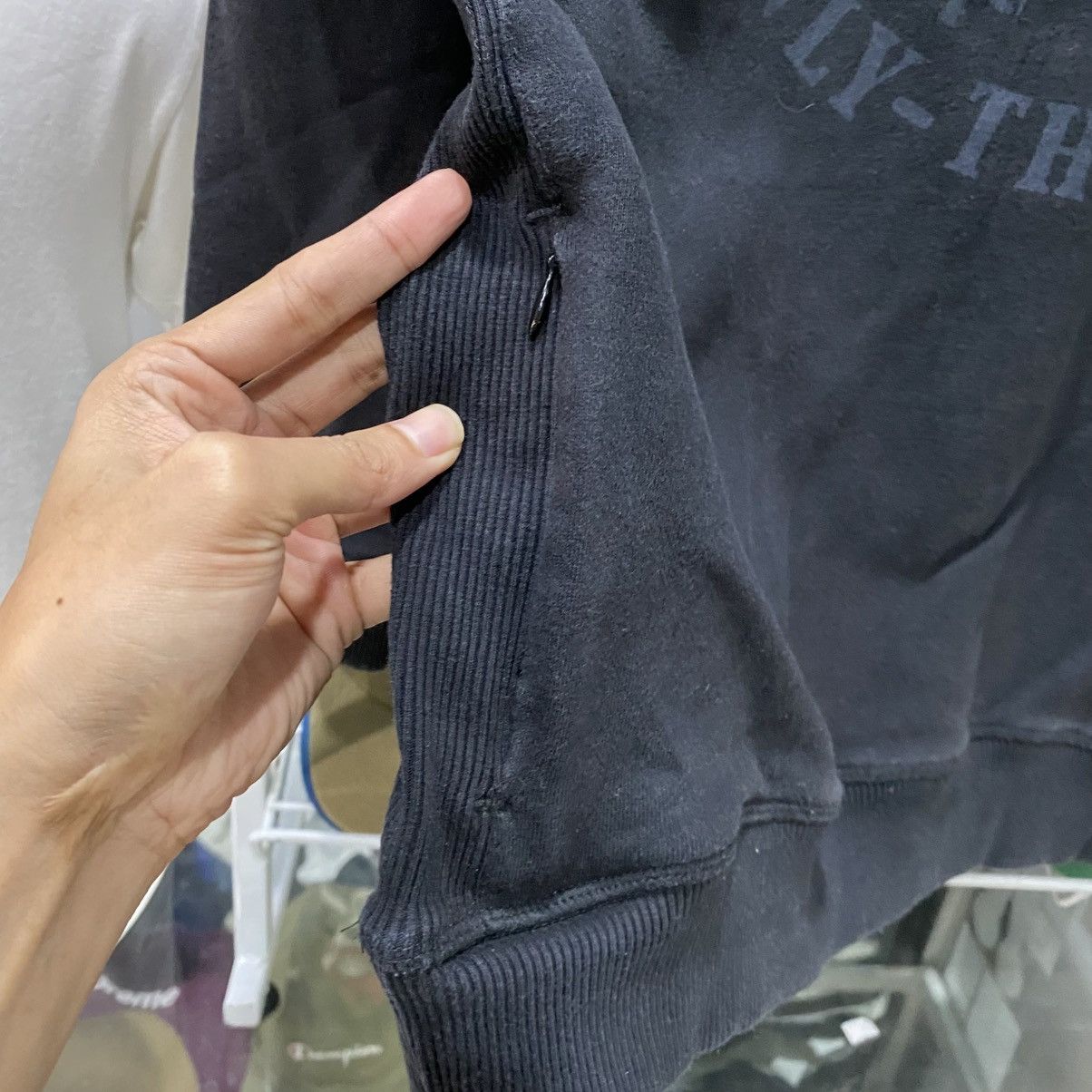 Diesel × Vintage Diesel Industry Trojan Vintage Design Sweatshirts Size US L / EU 52-54 / 3 - 9 Thumbnail