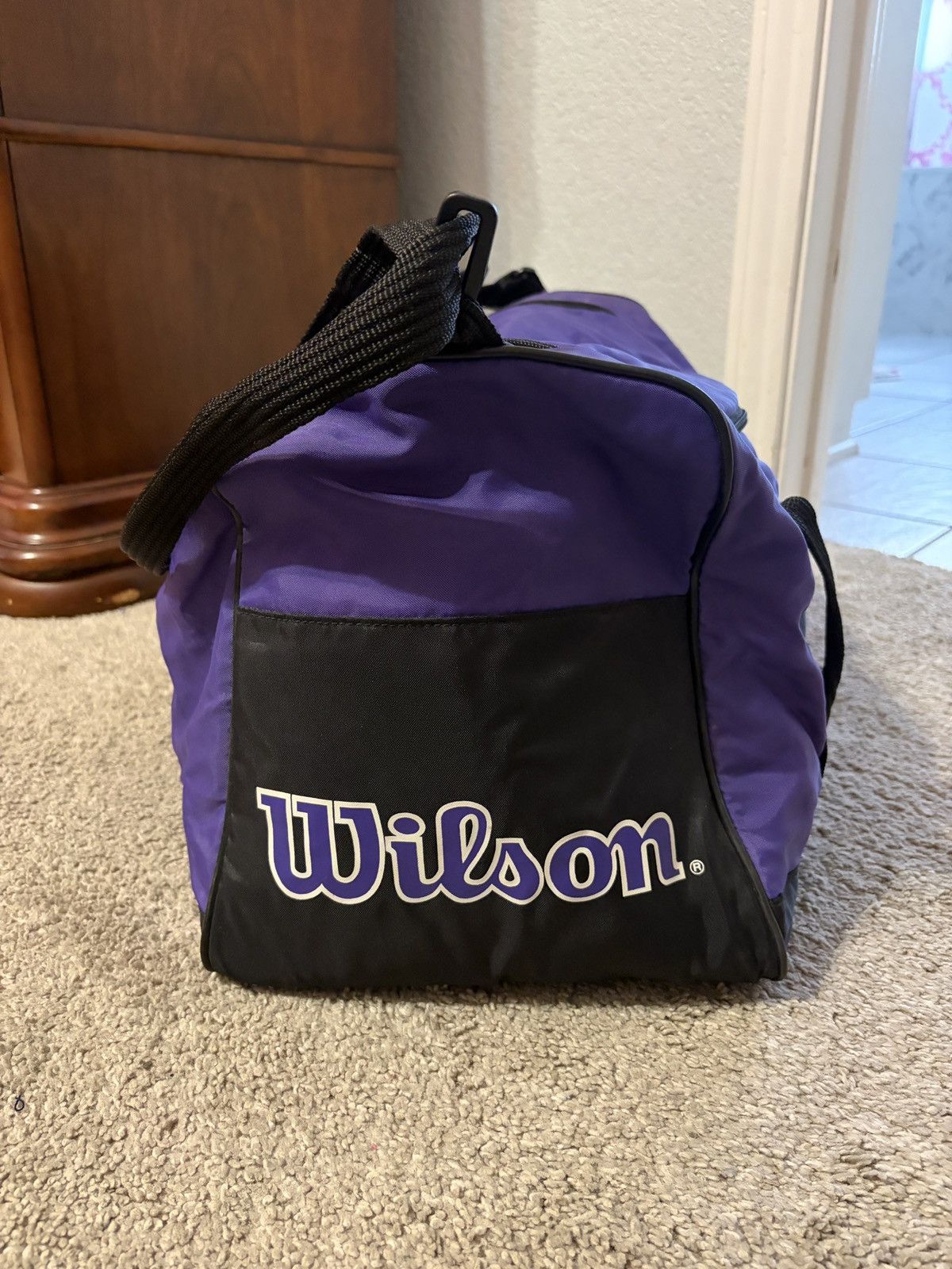 Wilson Vintage 90s Wilsons Nylon Duffle Strap Gym Bag Purple Black Size ONE SIZE - 3 Thumbnail