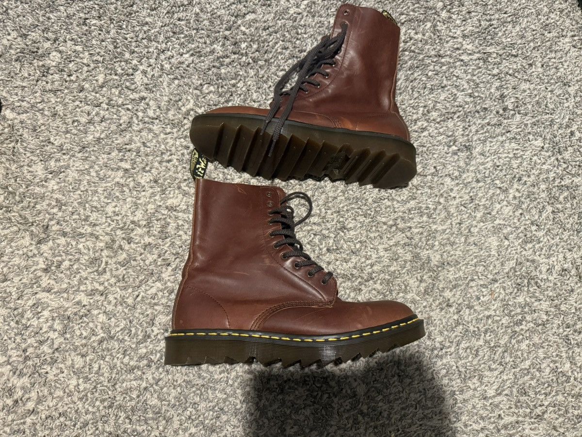 Dr. Martens × Supreme × Vintage Dr. Marten x Made In England 1490 Ripple Sole Size US 9 / EU 42 - 2 Thumbnail