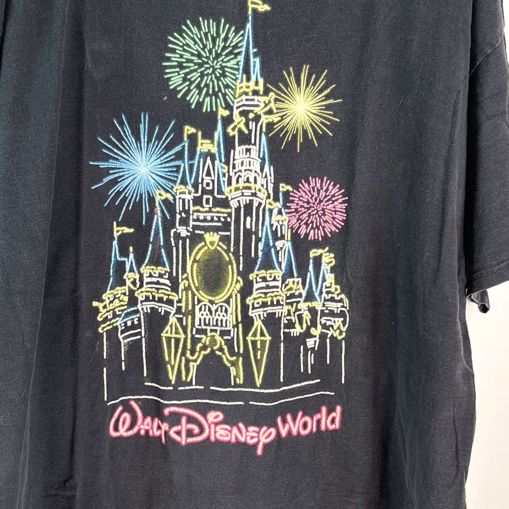 Disney Disney Mens T Shirt Short Sleeves Black XL Crew Neck Graphic Pullover Walt Disney World Disney Classic Comfort Size XL Mens Size US XL / EU 56 / 4 - 3 Thumbnail