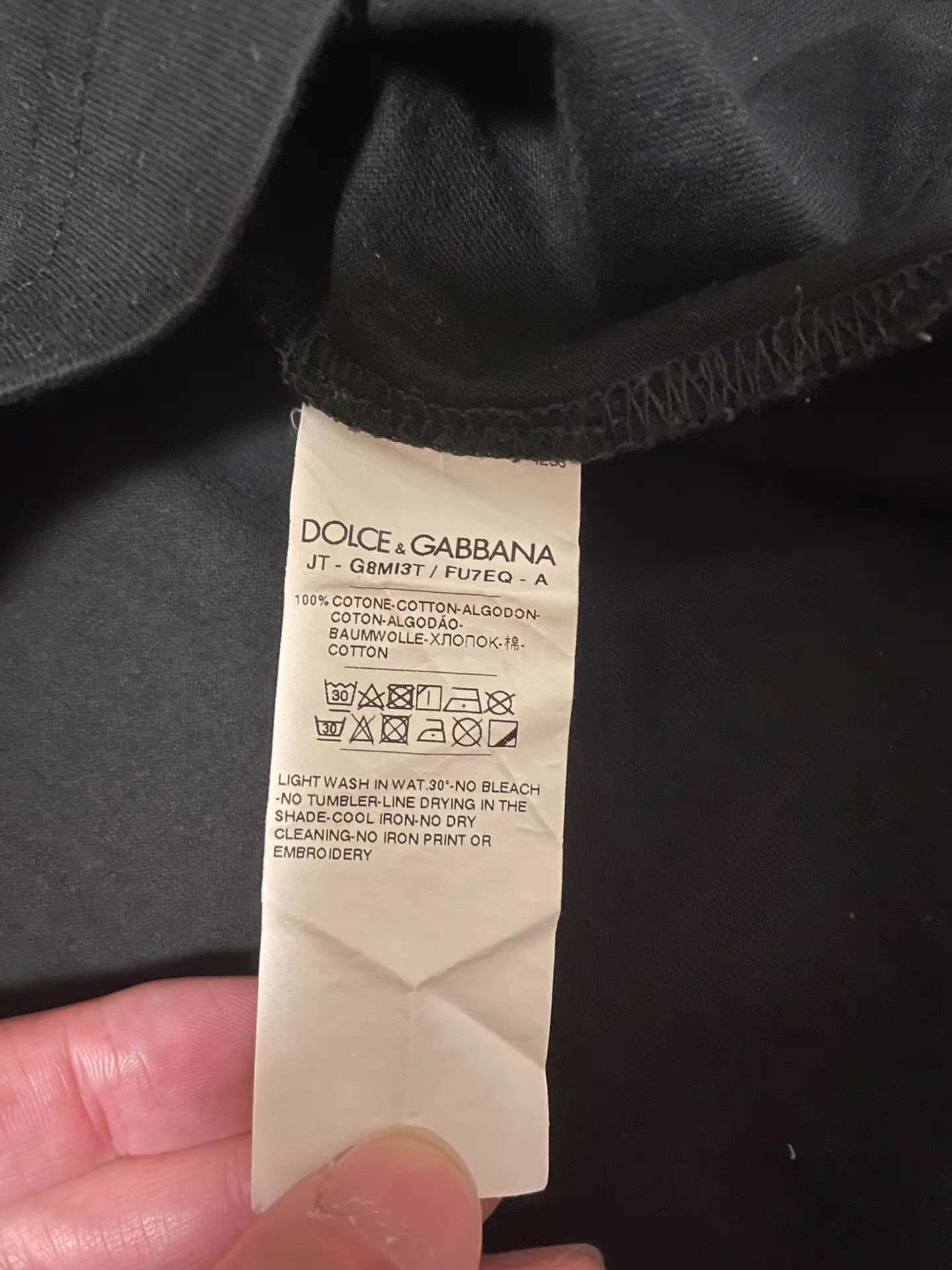 Dolce & Gabbana Dolce&Gabbana men's T-shirt. Q4 Size US XXL / EU 58 / 5 - 6 Thumbnail
