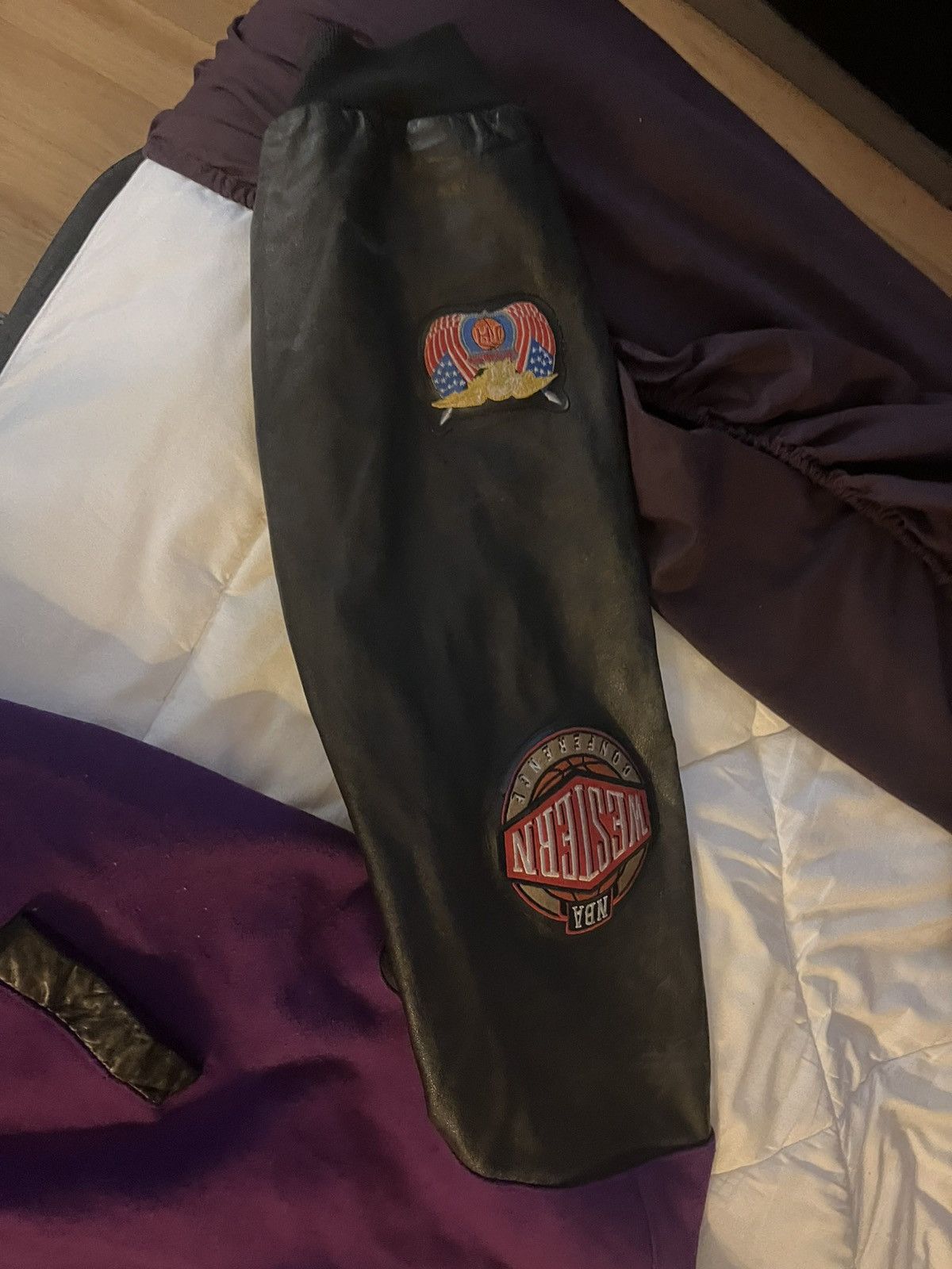 Jeff Hamilton Vintage Jeff Hamilton LA Lakers 2001 NBA Finals Jacket Size US XXL / EU 58 / 5 - 4 Thumbnail