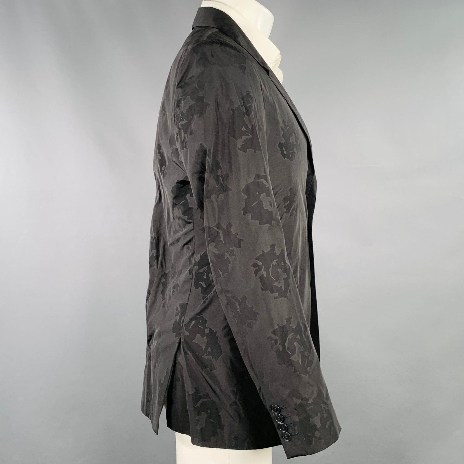 Calvin Klein Size 40 Black Abstract Polyester Sport Coat Size 40R - 2 Thumbnail