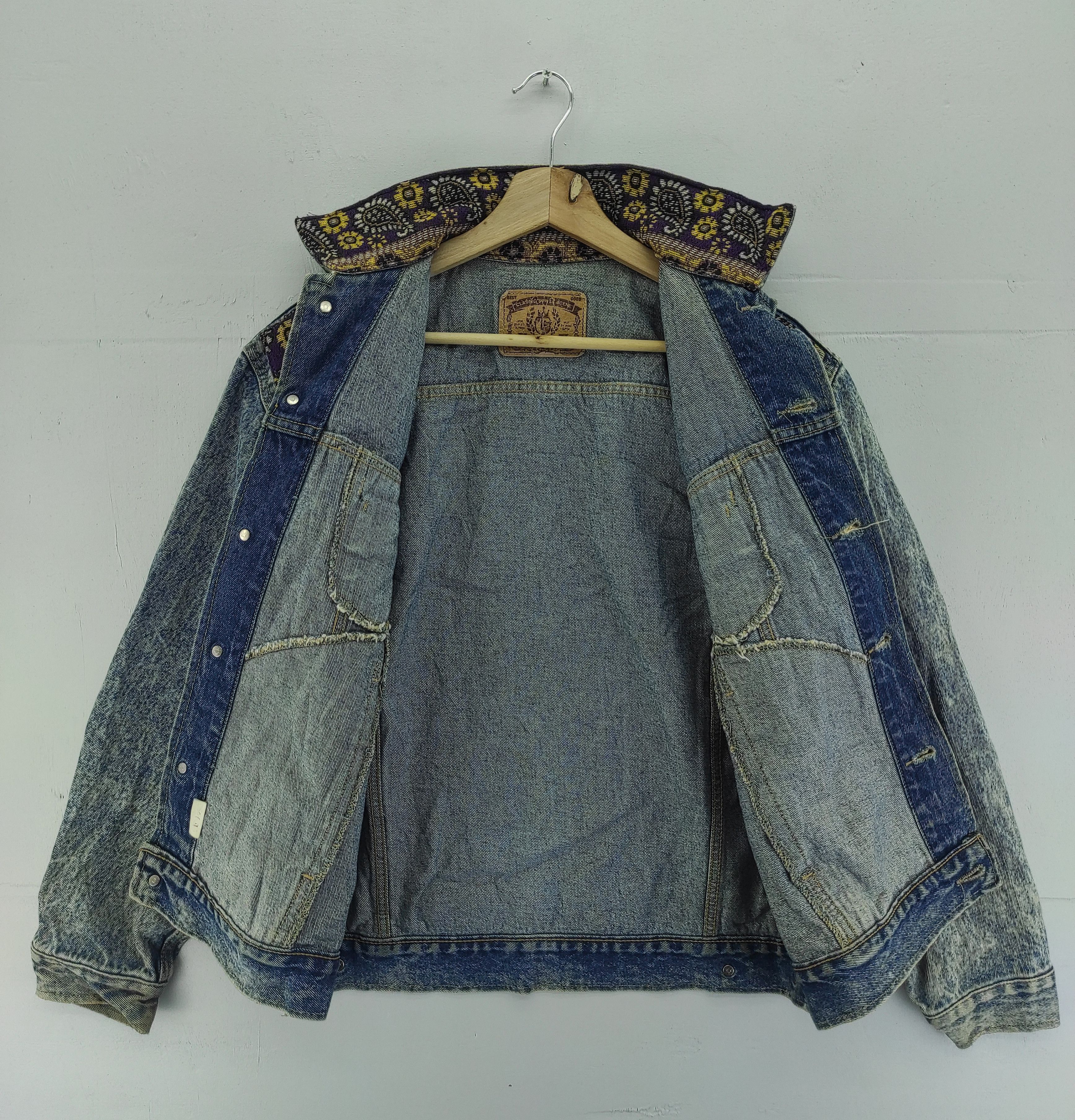 Other Vintage Denim Jacket Custom Elephant graphic Size US L / EU 52-54 / 3 - 6 Thumbnail