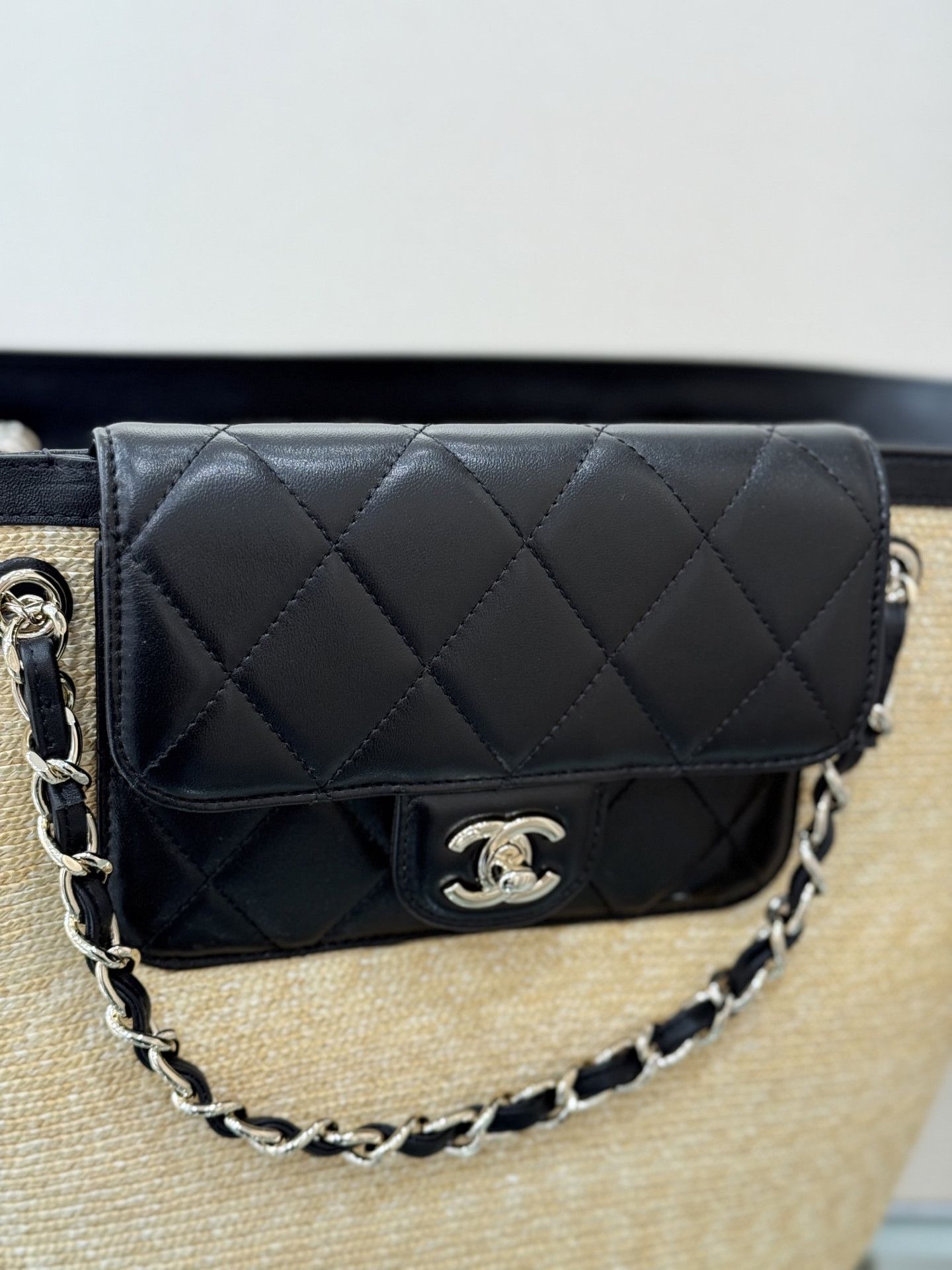 Chanel os11x0126 Size: OS / Beach Bag In Black/Ivory Size ONE SIZE - 7 Thumbnail