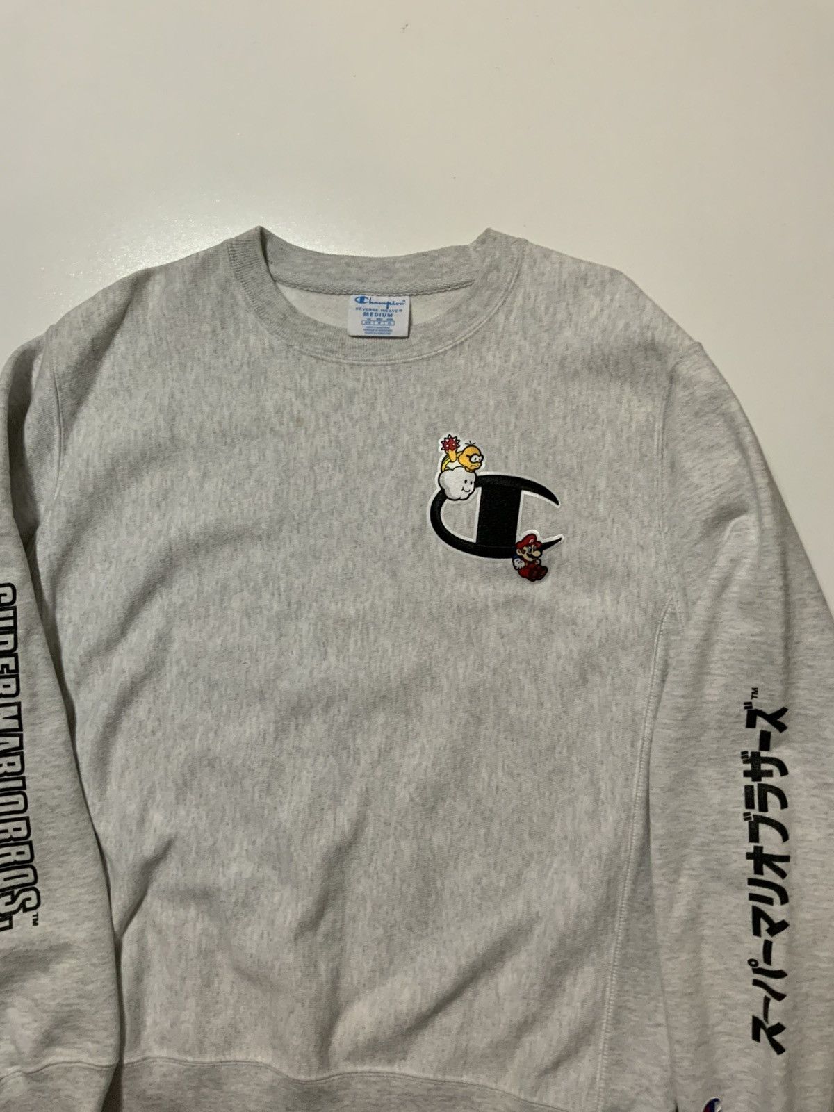 Champion × Nintendo Super Mario Bros Champion Reverse Weave Nintendo Sweatshirt Size US M / EU 48-50 / 2 - 4 Thumbnail