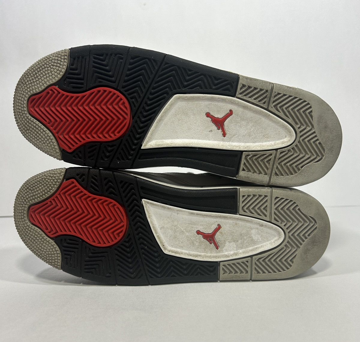 Jordan Brand × Nike Nike Air Jordan 4 Retro OG GS ‘White Cement’ Shoes Size: 5.5 Size US 5.5 / IT 35.5 - 6 Thumbnail