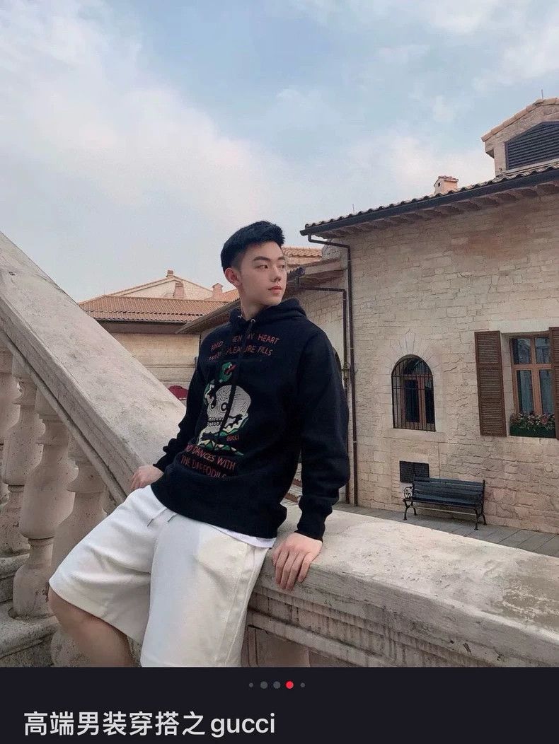 Gucci Gucci Black skull and snake hooded sweatshirt 2502-Nextarro Size US M / EU 48-50 / 2 - 7 Thumbnail