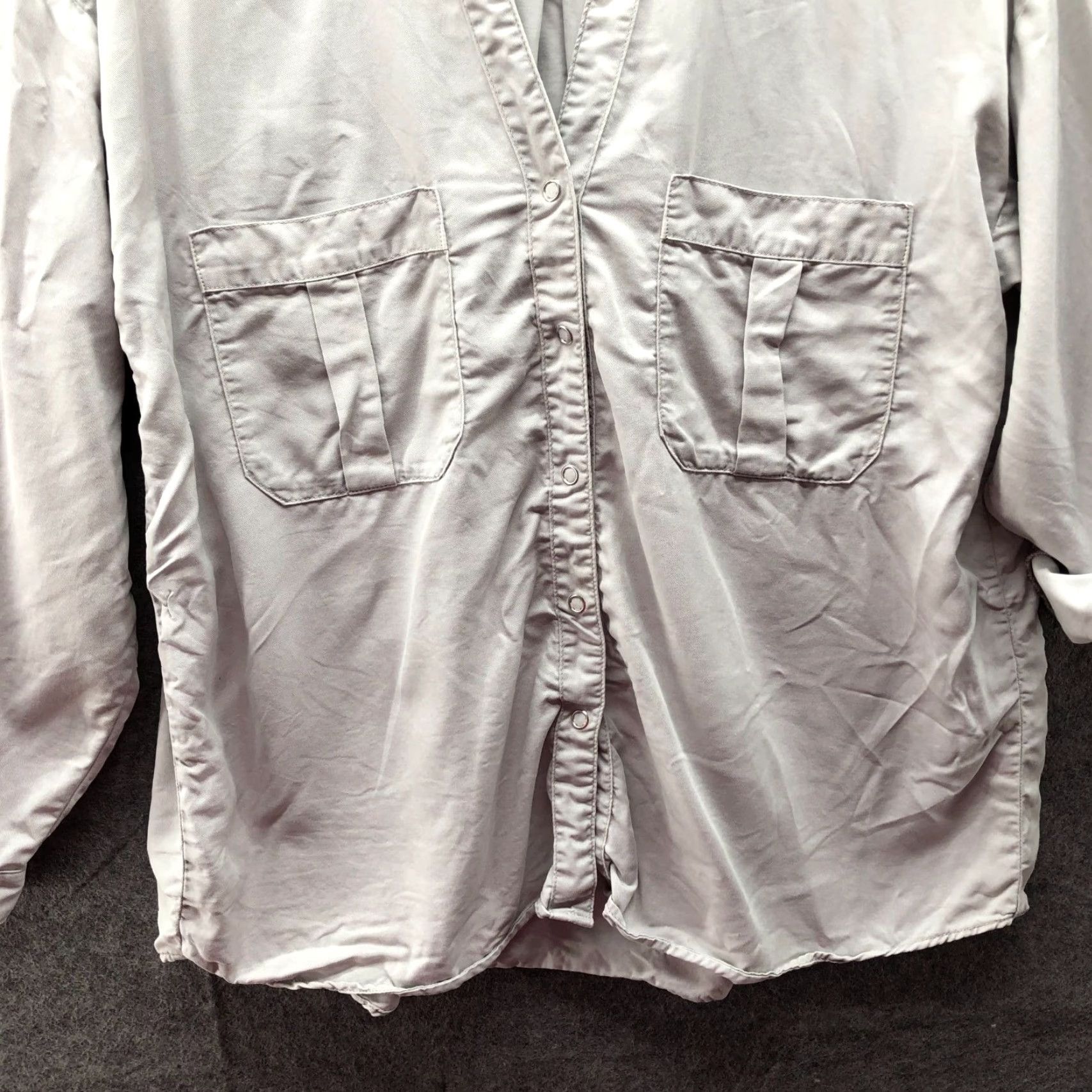 Zara VINTAGE Zara Tencel Button Down Shirt Womens L Light Gray Roll Cuff Lyocell Utility Size L / US 10 / IT 46 - 4 Thumbnail