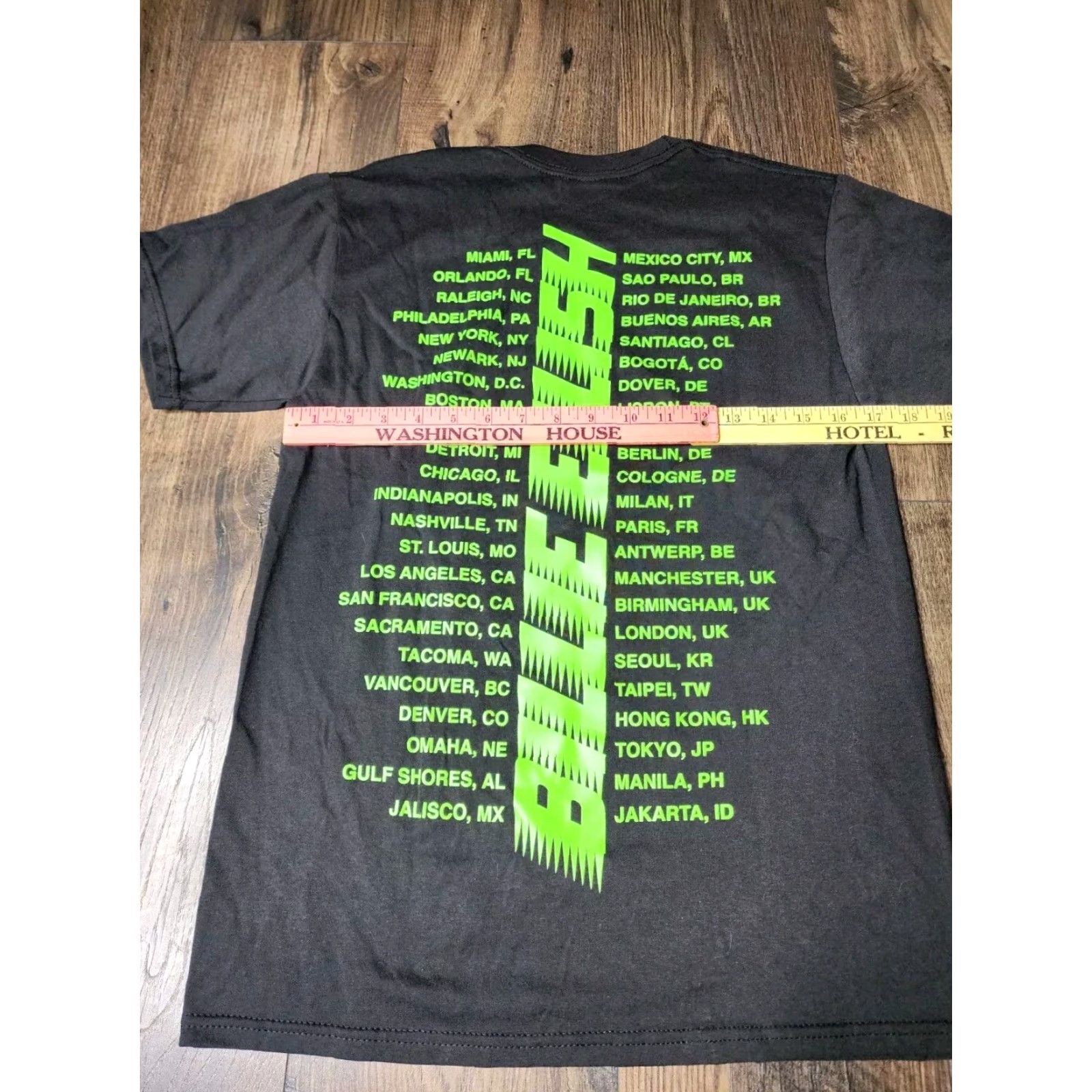 Vintage BILLIE EILISH Shirt Unisex Adults S Short Sleeve Black 2020 Stay at Home WORLD TOUR Music Size US S / EU 44-46 / 1 - 3 Thumbnail