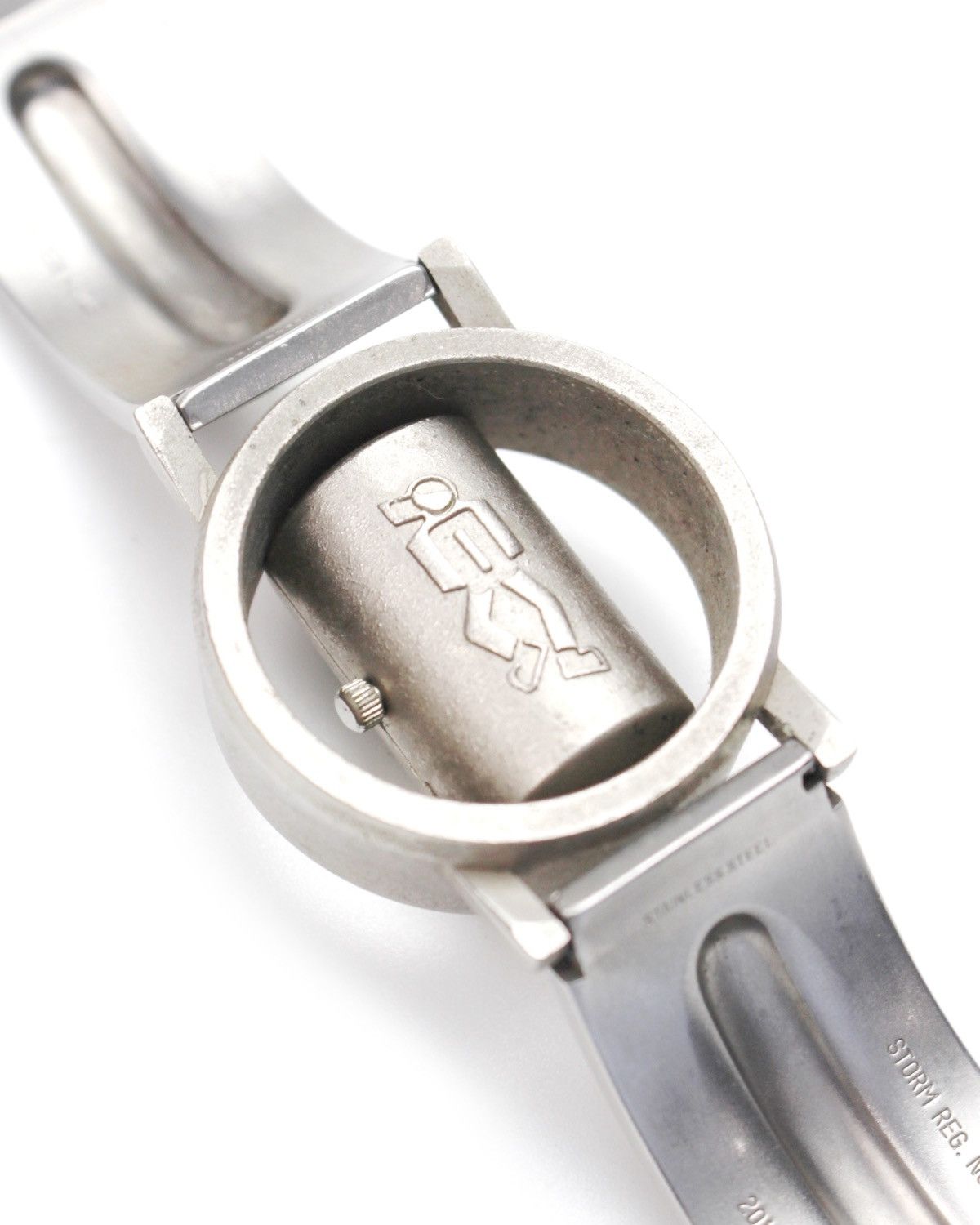 Vintage 1999 STORM LONDON REVOLVER ROTATING CYLINDER SILVER WATCH Size ONE SIZE - 6 Thumbnail