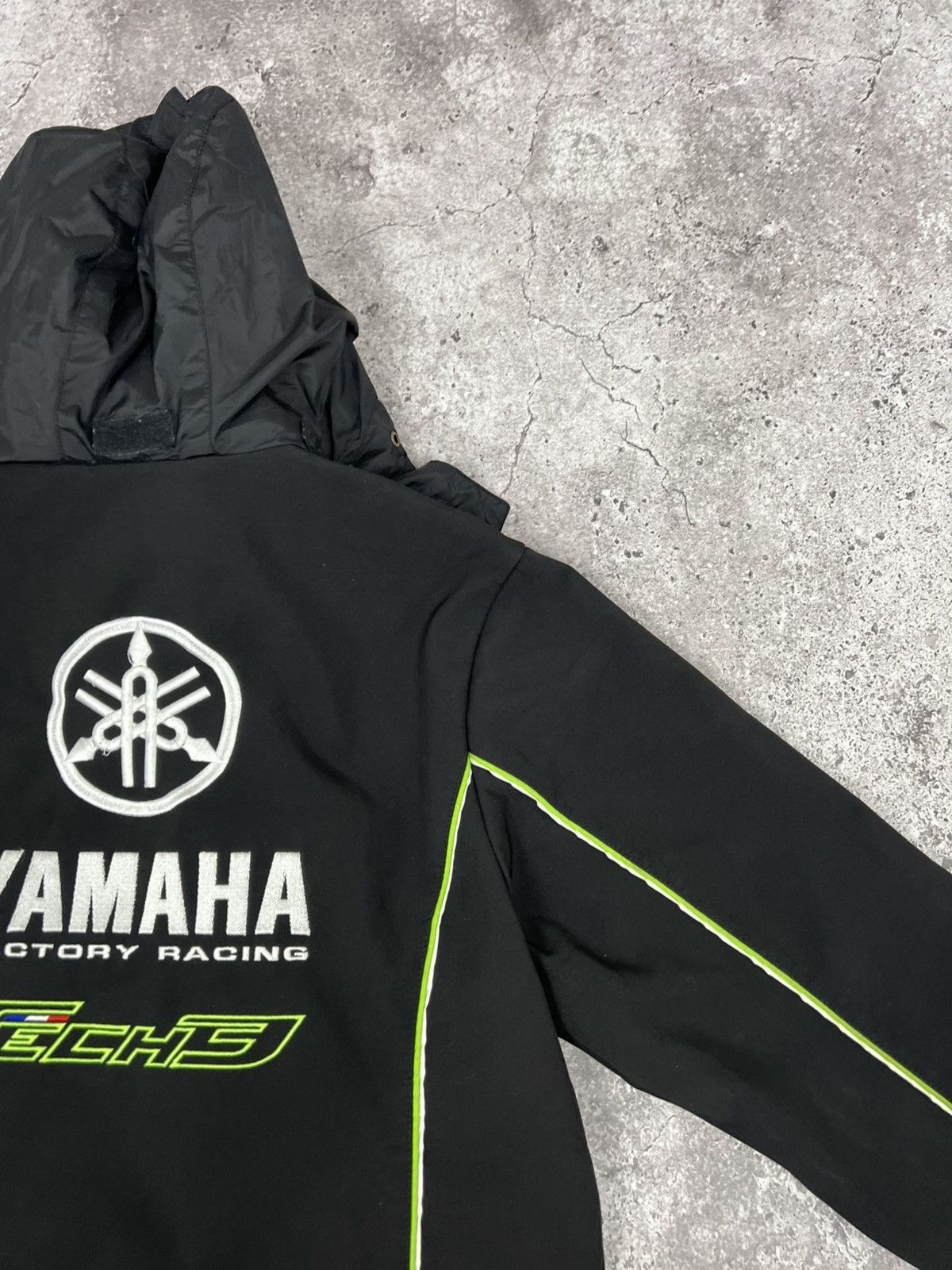 Yamaha Yamaha Racing Hooded Jacket Size US XS / EU 42 / 0 - 17 Thumbnail