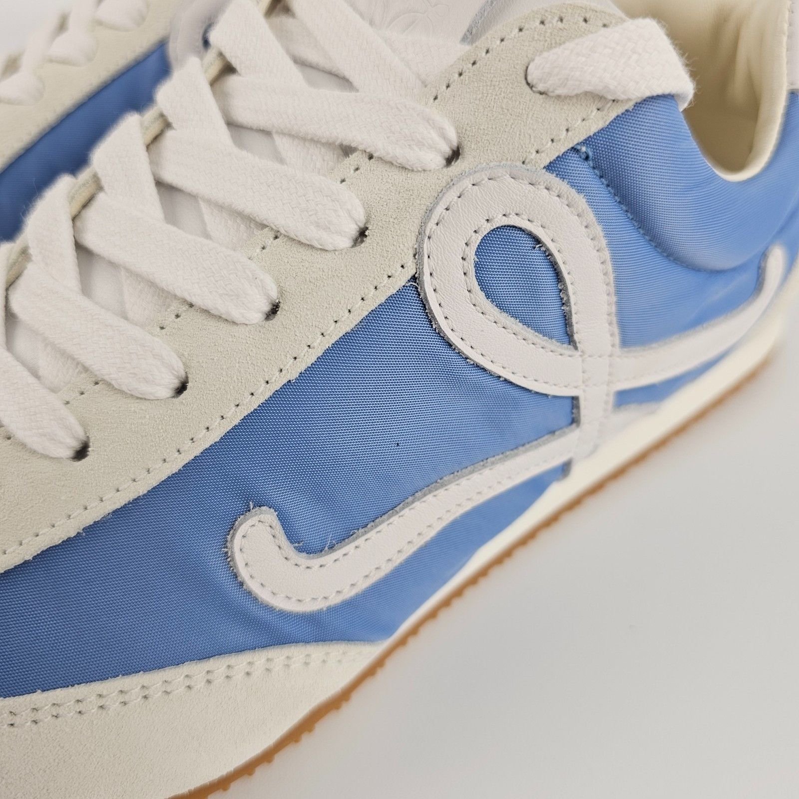 Loewe LOEWE Ballet Runner 2.0 White/Blue Sneakers New & Authentic Size US 8 / IT 38 - 2 Thumbnail