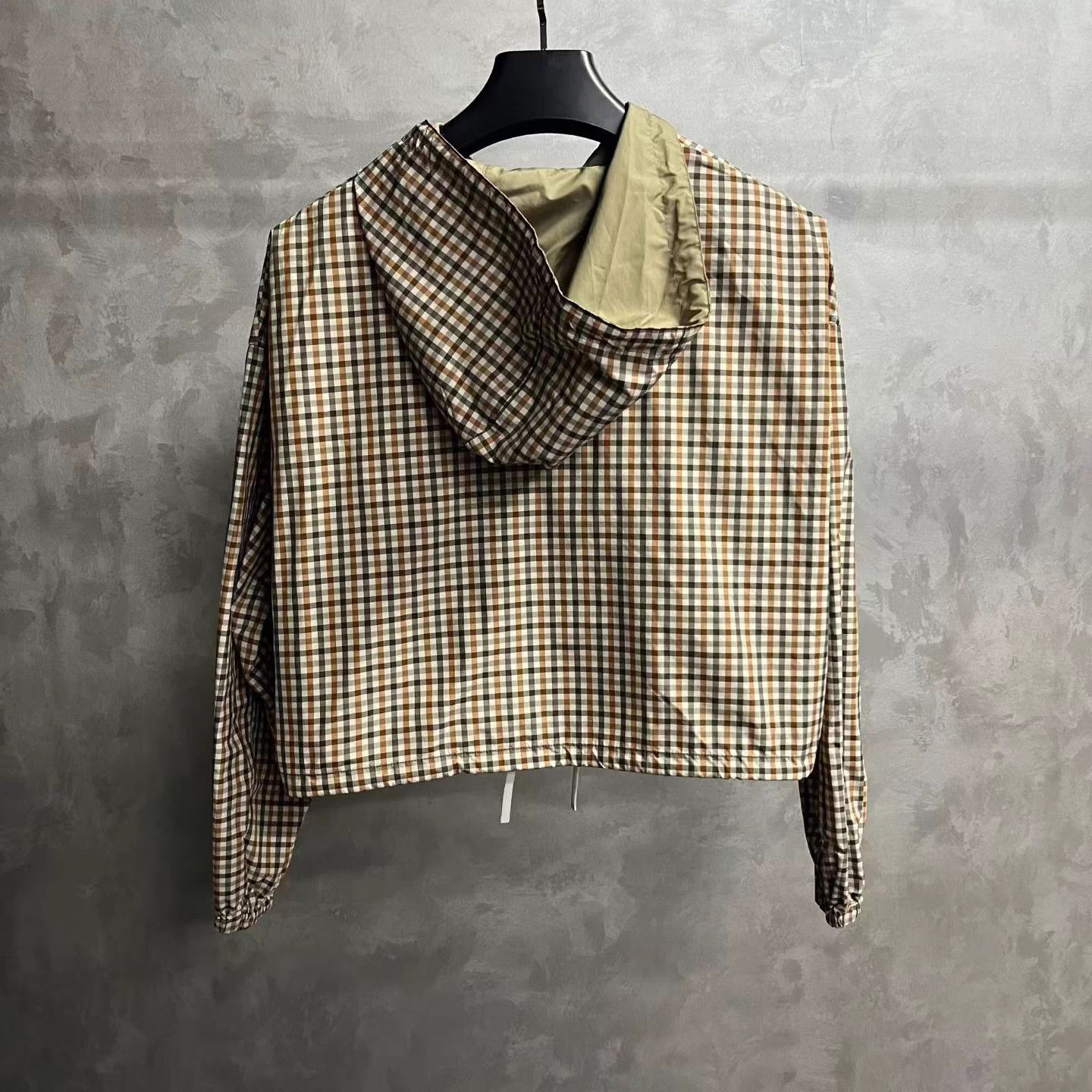 Miu Miu MIU MIU Khaki Logo Print Hooded Jacket Size XS / US 0-2 / IT 36-38 - 2 Thumbnail