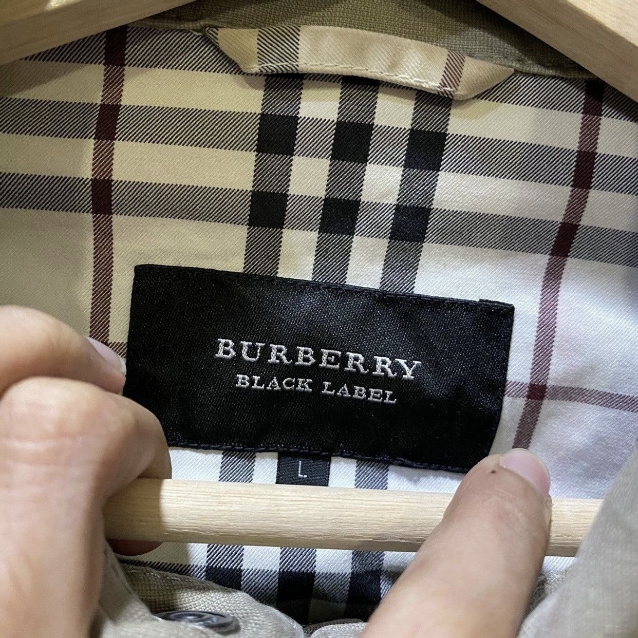 Burberry Burberry Shirts Button Ups Size US M / EU 48-50 / 2 - 5 Thumbnail