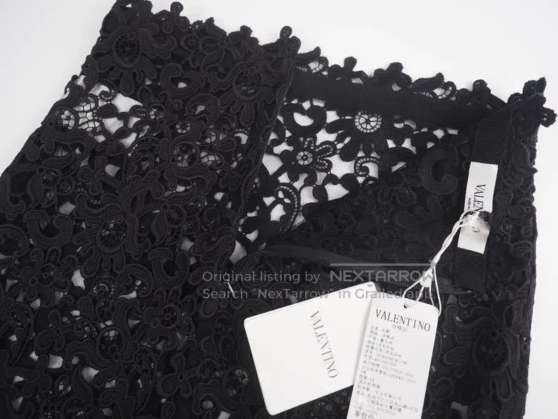 Valentino Valentino Black lace cut-out skirt Size L / US 10 / IT 46 - 3 Thumbnail