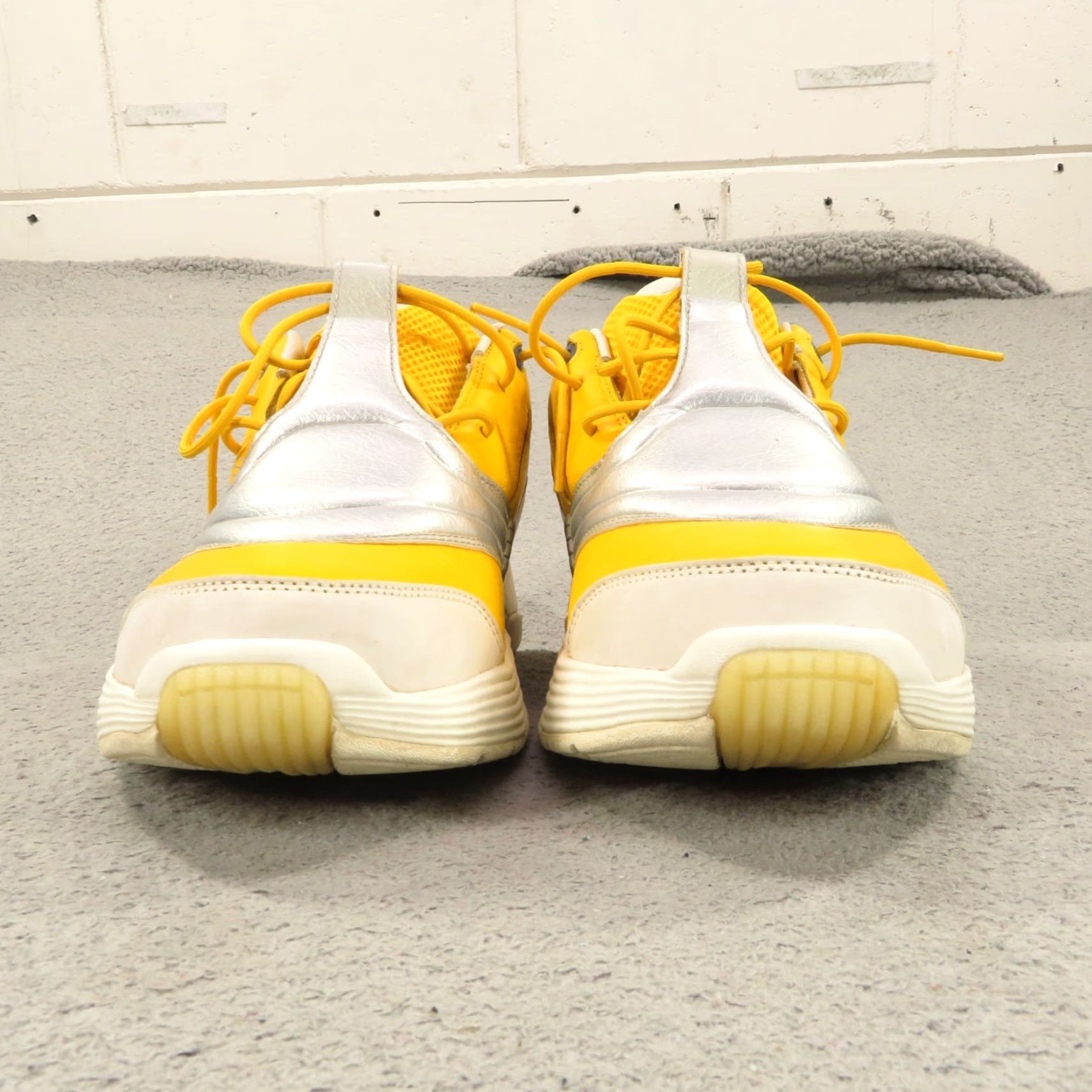 Reebok VINTAGE Reebok Answser V Mens 9 Allen Iverson Eric Emmanuel Collab Silver Y2K Sneakers Size US 9 / EU 42 - 2 Thumbnail