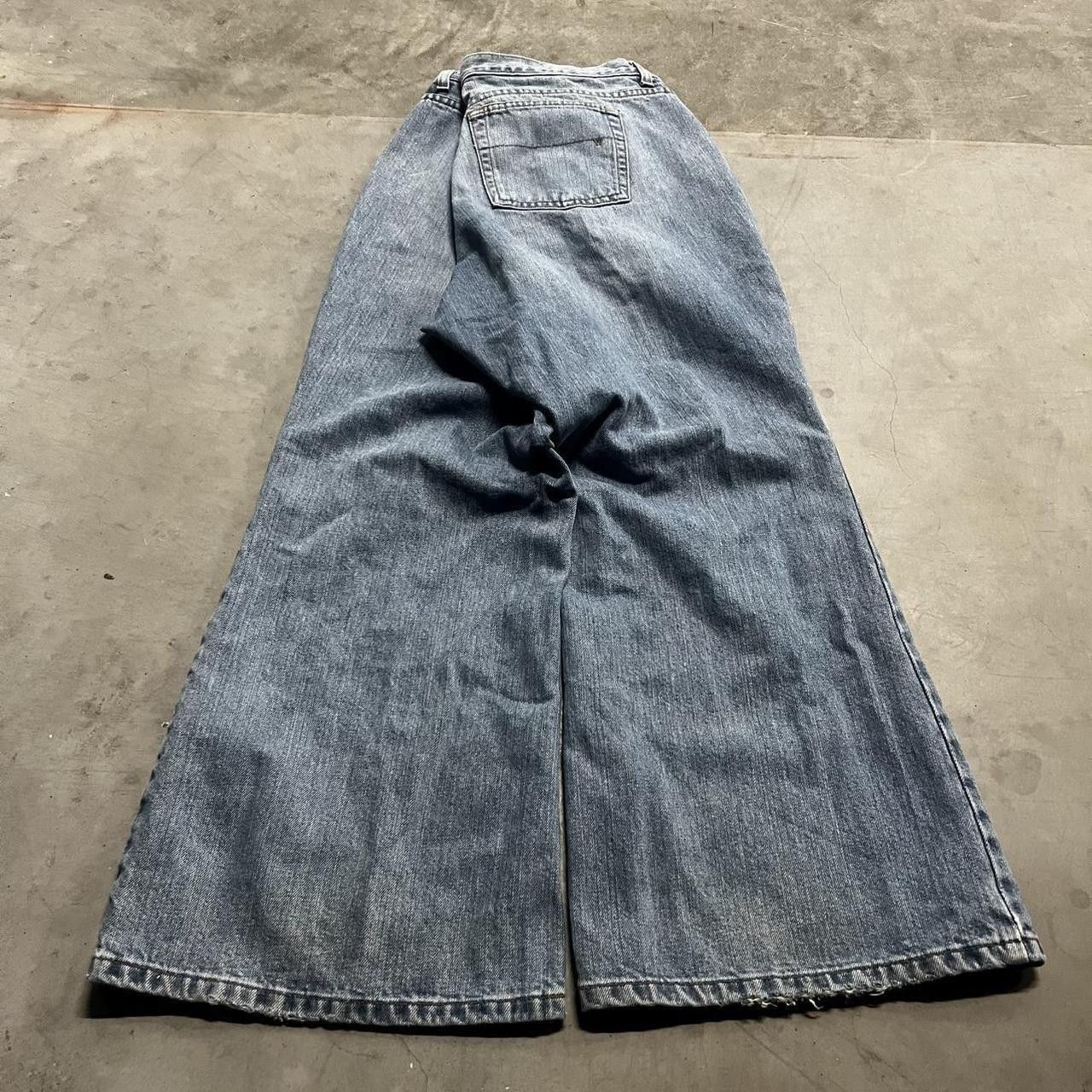 Vintage Vintage Y2K/2000s Baggy Bootcut Skater Style Light Wash Denim Jeans! Size US 42 / EU 58 - 6 Thumbnail