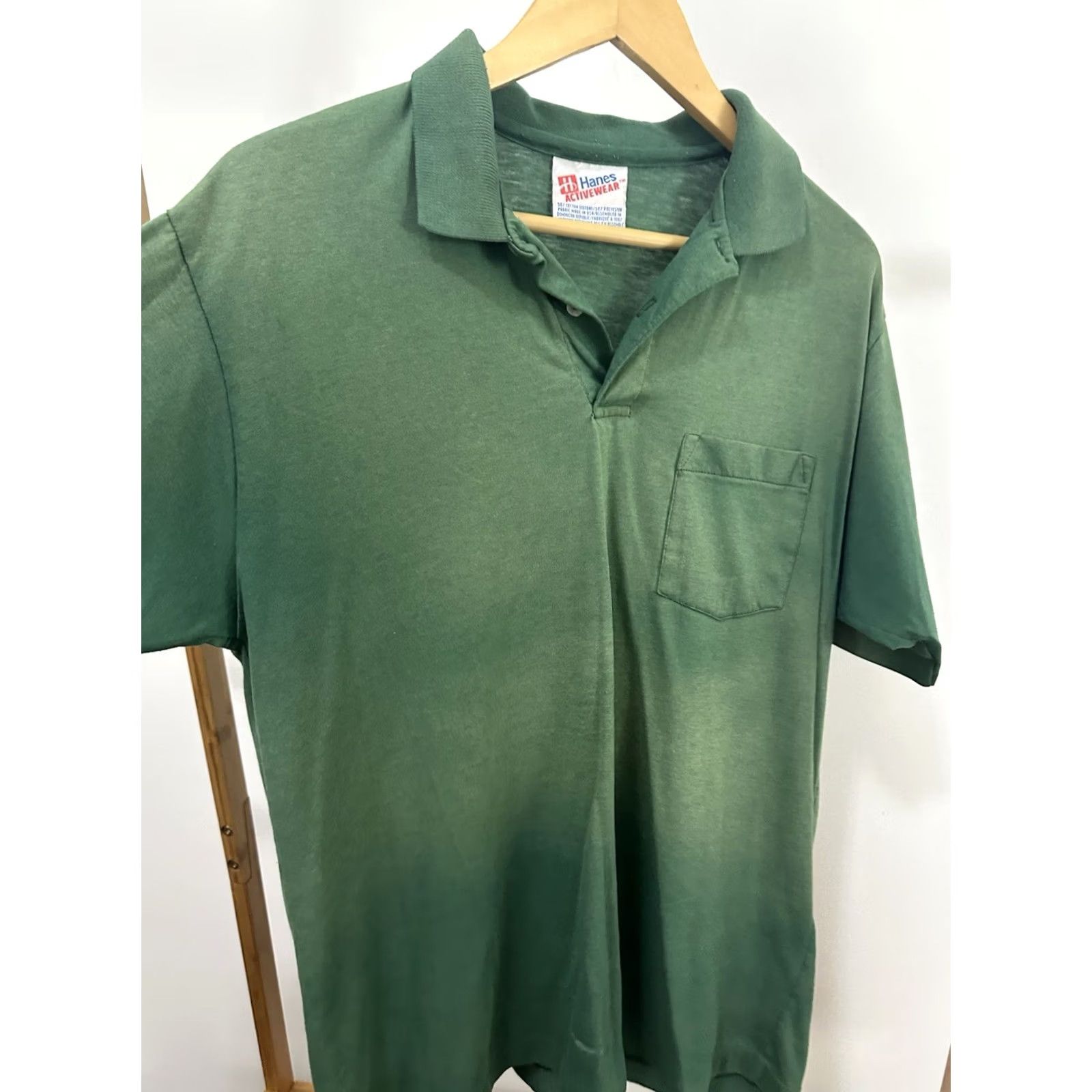 Hanes VTG Hanes XL Green Pocket Work Polo Shirt Men 90s Worn FP Dadcore Gradient Sun Faded Thin Burnout Short Sleeve Shirt Size US XL / EU 56 / 4 - 4 Thumbnail