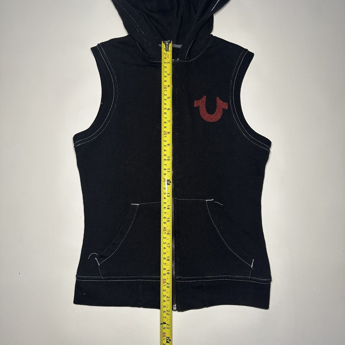 True Religion TRUE RELIGION Sleeveless Hoodie with Crystal Retail $148 Size XS / US 0-2 / IT 36-38 - 14 Thumbnail