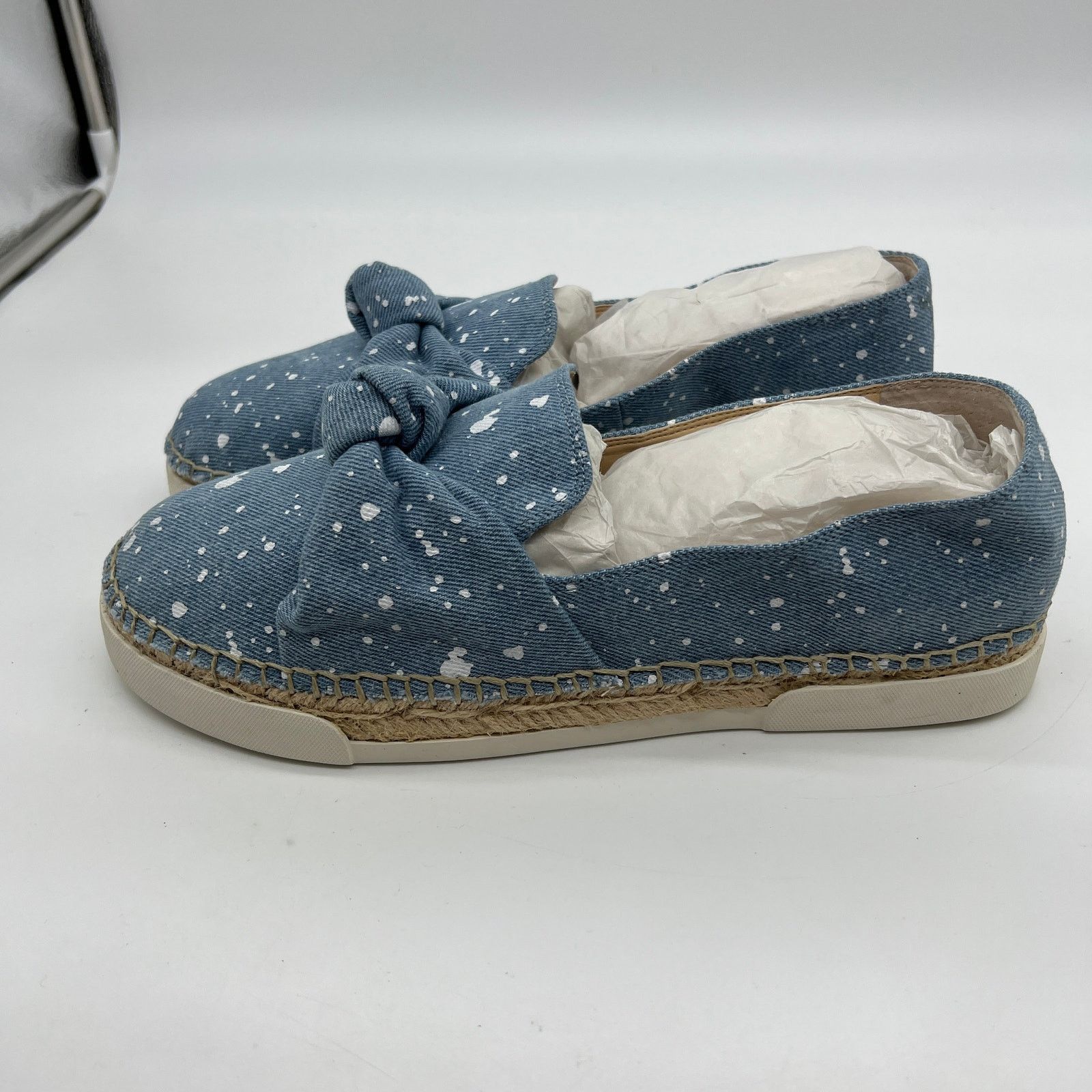Vince Camuto Vince Camuto Canvas Slip On Size 11M Espadrilles Size US 11 / IT 41 - 3 Thumbnail