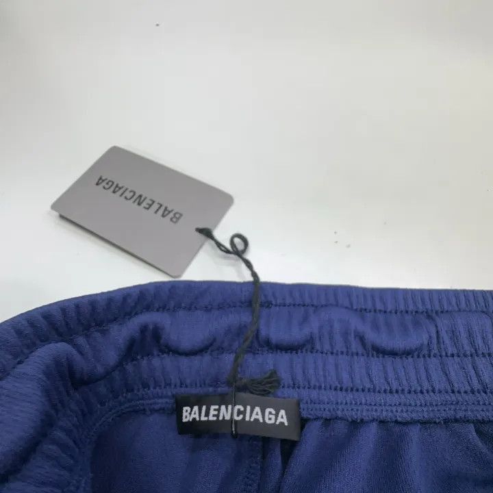 Balenciaga Balenciaga Blue Color Block Casual Shorts 0079-2507 Size US 34 / EU 50 - 1 Thumbnail
