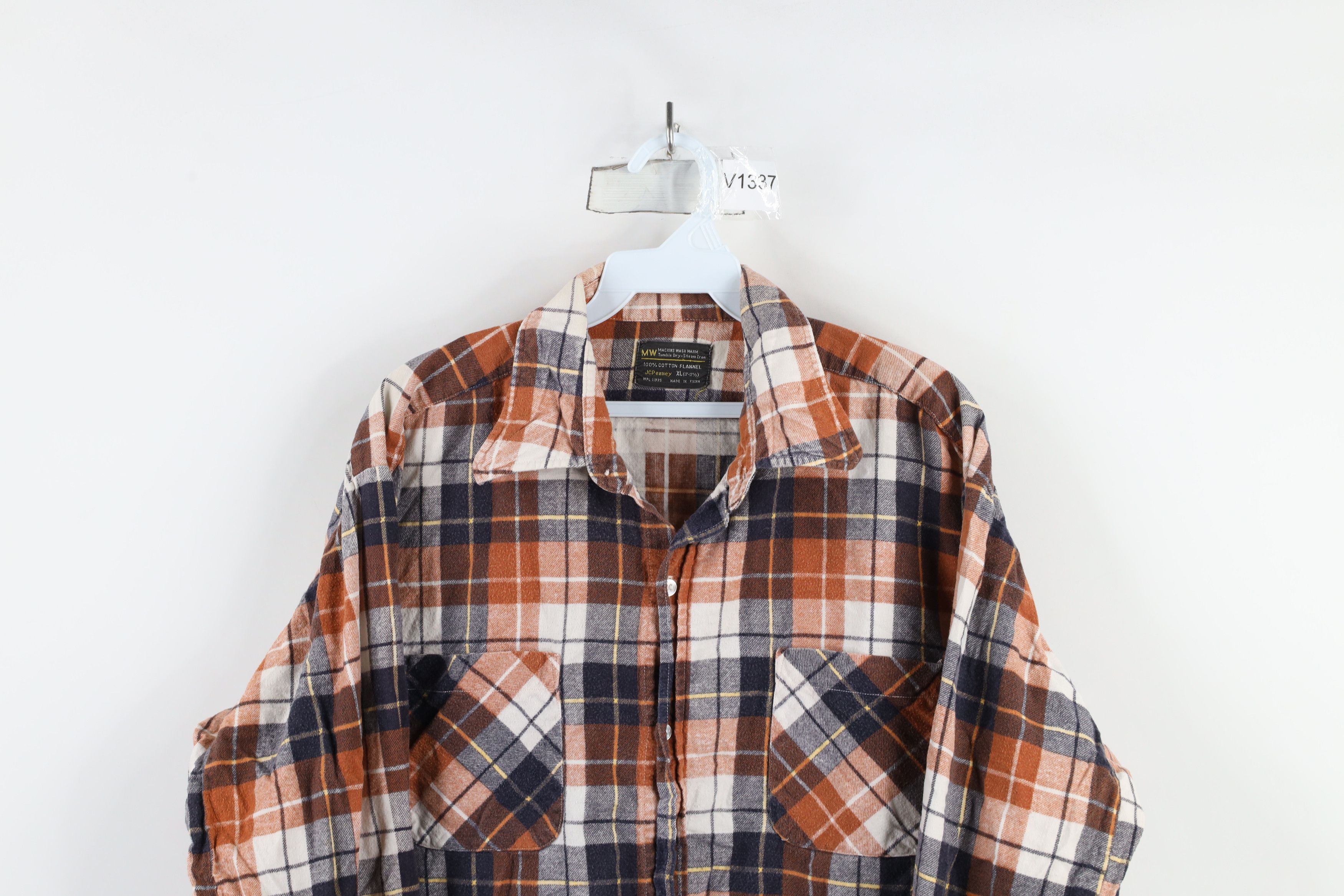 Vintage Vintage 70s Streetwear Workwear Flannel Button Shirt Plaid Size US XL / EU 56 / 4 - 2 Thumbnail