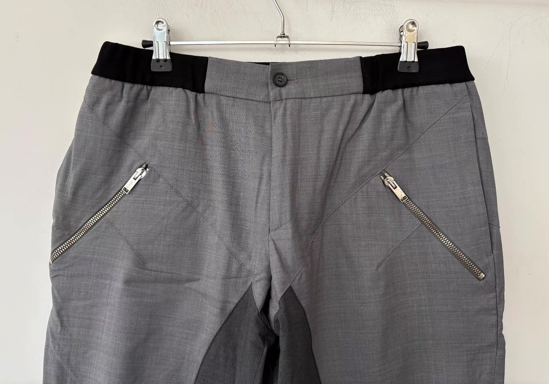Les Hommes Les Hommes Men's Grey Paneled Casual Pants Ｑ21 Size US 34 / EU 50 - 7 Thumbnail