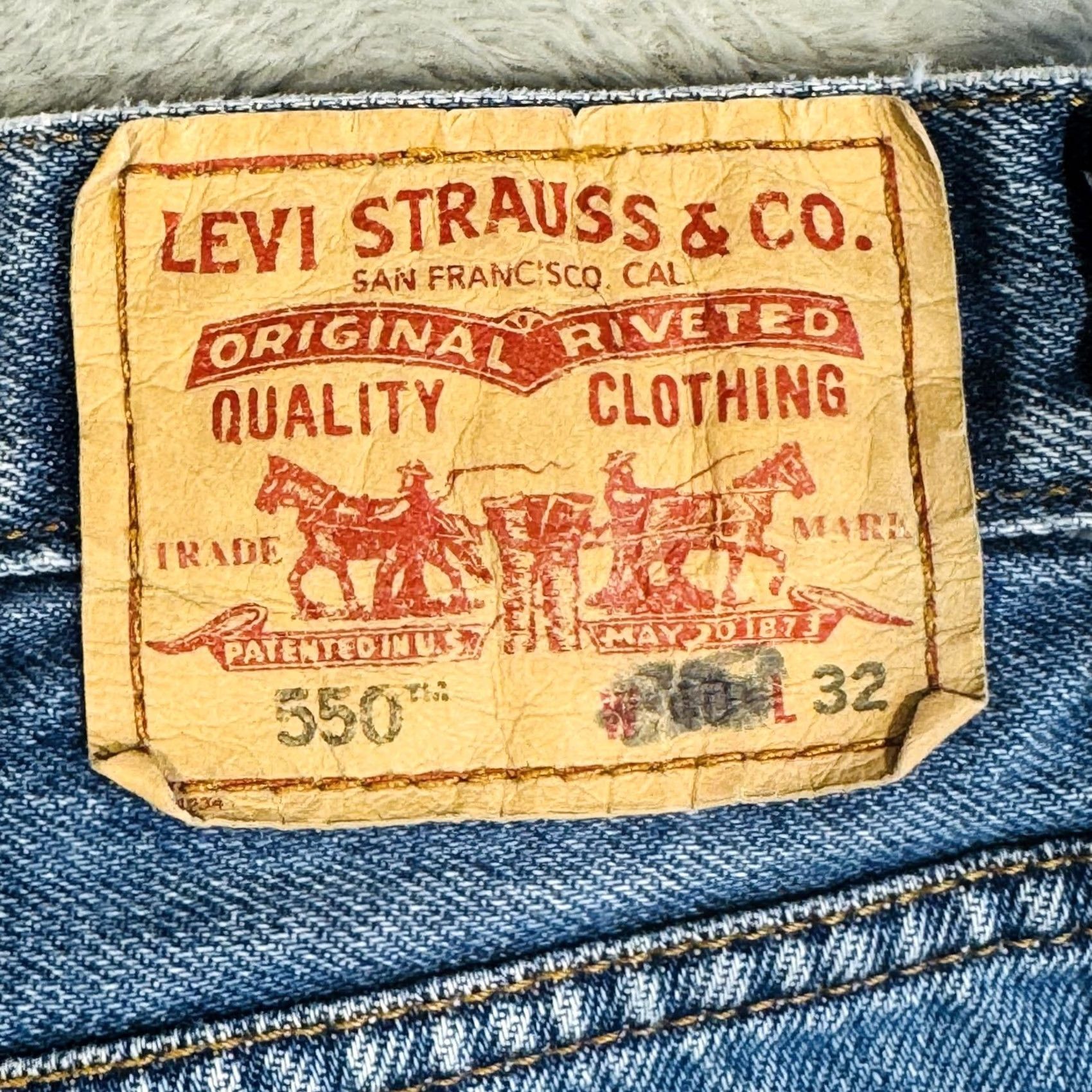 Levi's Levi's 550 Jeans Mens 40x32 Blue Medium Wash Relaxed Tapered Denim Zip Fly Size US 40 / EU 56 - 7 Thumbnail