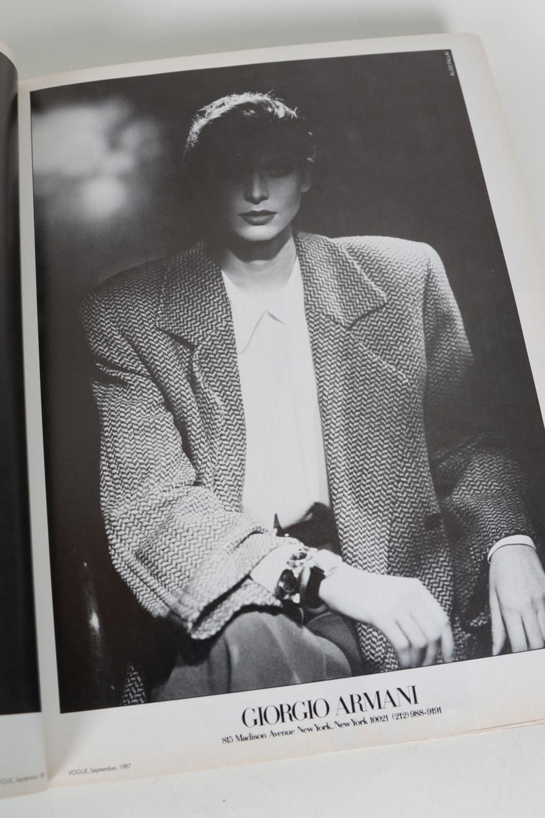 Vogue 87' Vogue September Cindy Crawford Magazine Size ONE SIZE - 4 Thumbnail