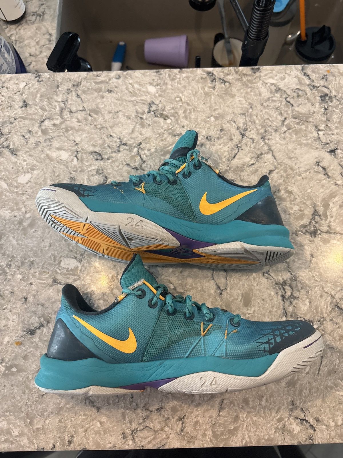 Nike Nike kobe 4 venomon Size US 9.5 / EU 42-43 - 2 Thumbnail
