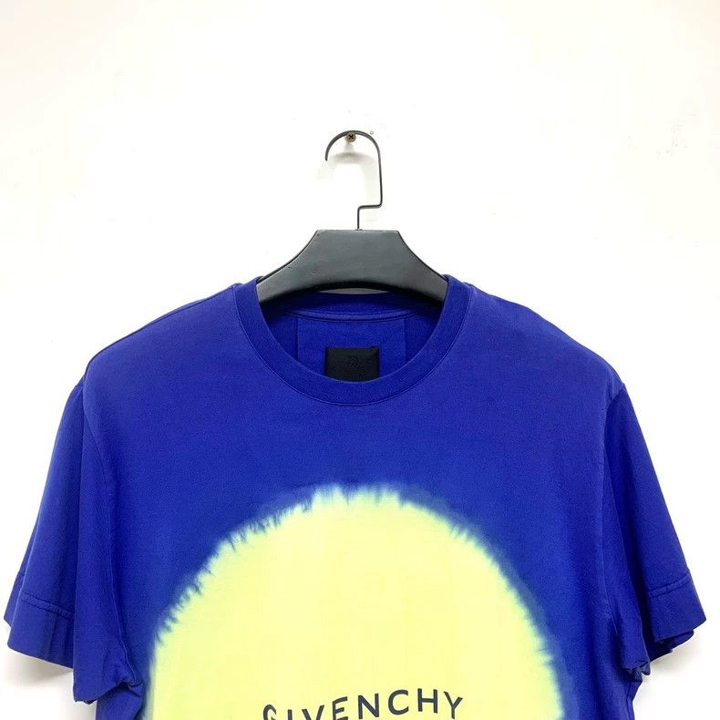 Givenchy Givenchy Short Sleeve T-Shirt 2506-Nextarrow Size US XS / EU 42 / 0 - 3 Thumbnail