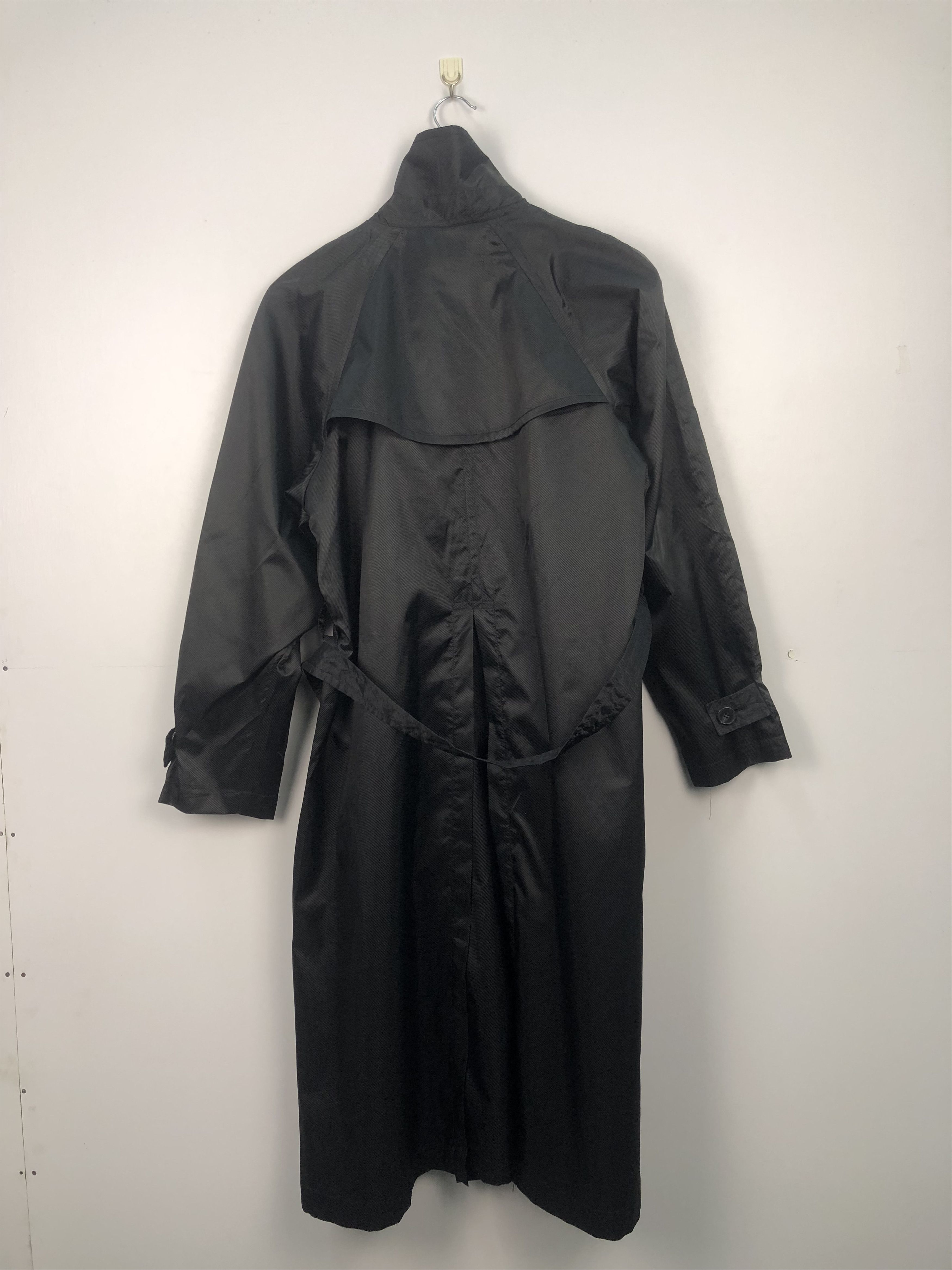 Katharine Hamnett London Katharine Hamnett London Raincoat J0124 Size US M / EU 48-50 / 2 - 2 Thumbnail