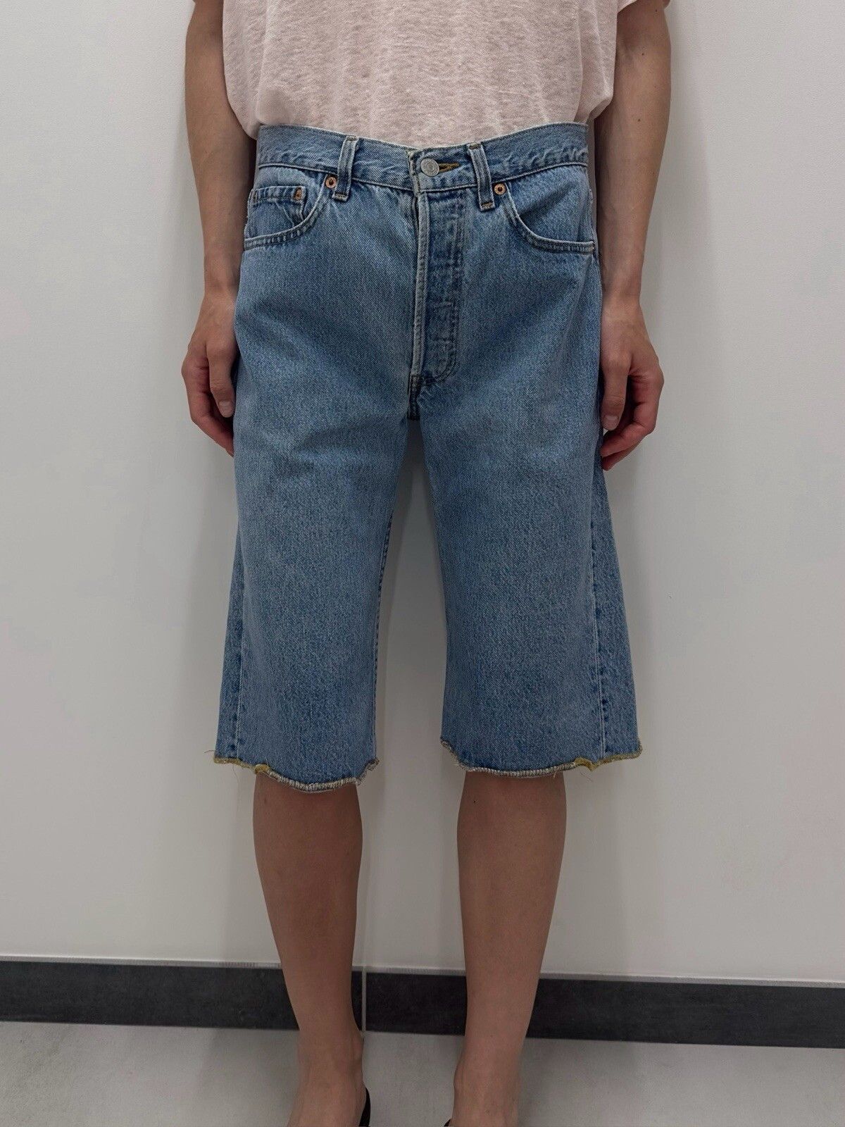 Levi's Levis 501 Womens Denim Bermuda Long Blue Shorts made in USA Size 31" - 1 Thumbnail