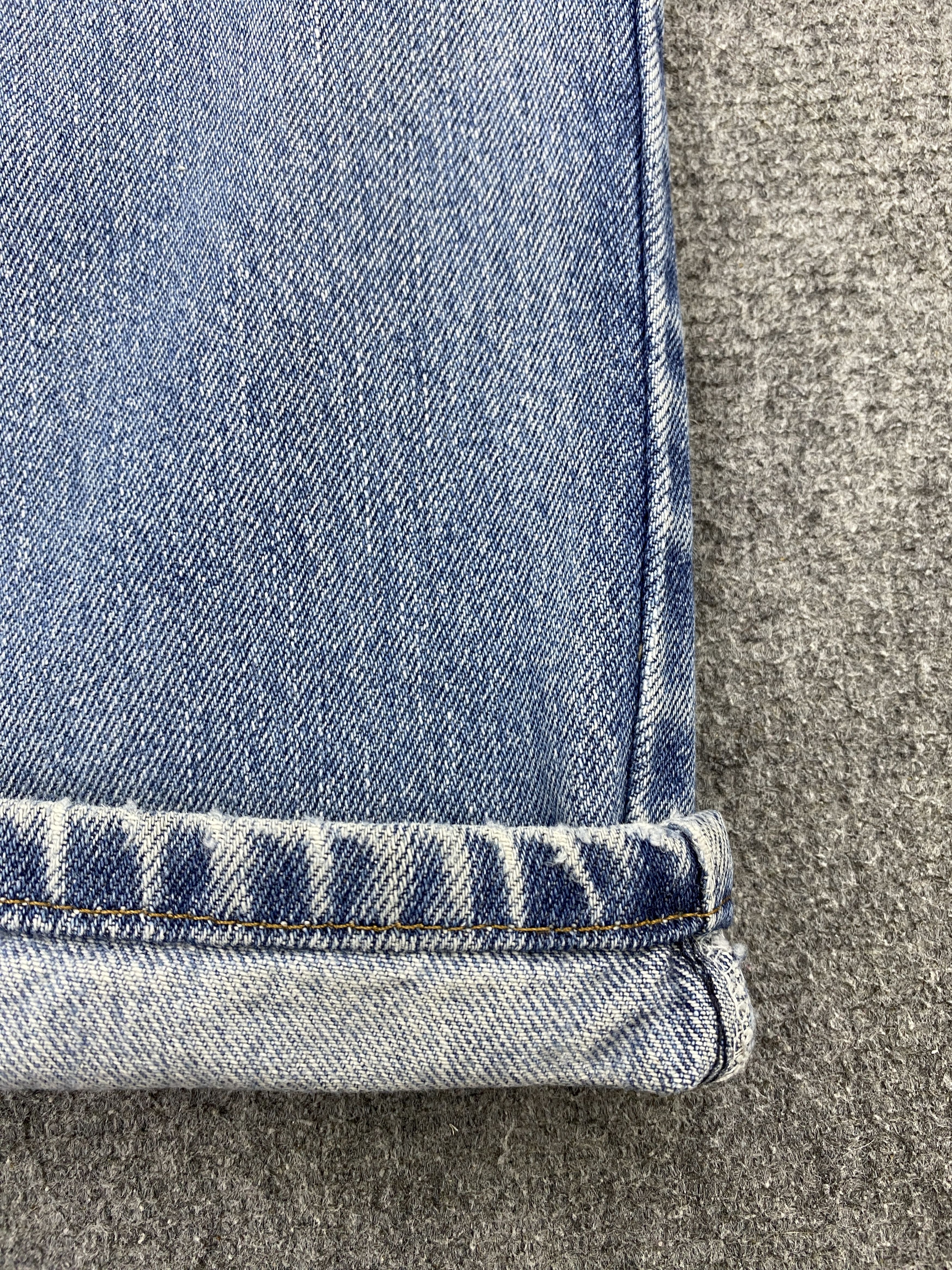 Levi's × Vintage Faded Blue Vintage Levis 550 Distressed Jeans Size US 34 / EU 50 - 12 Thumbnail