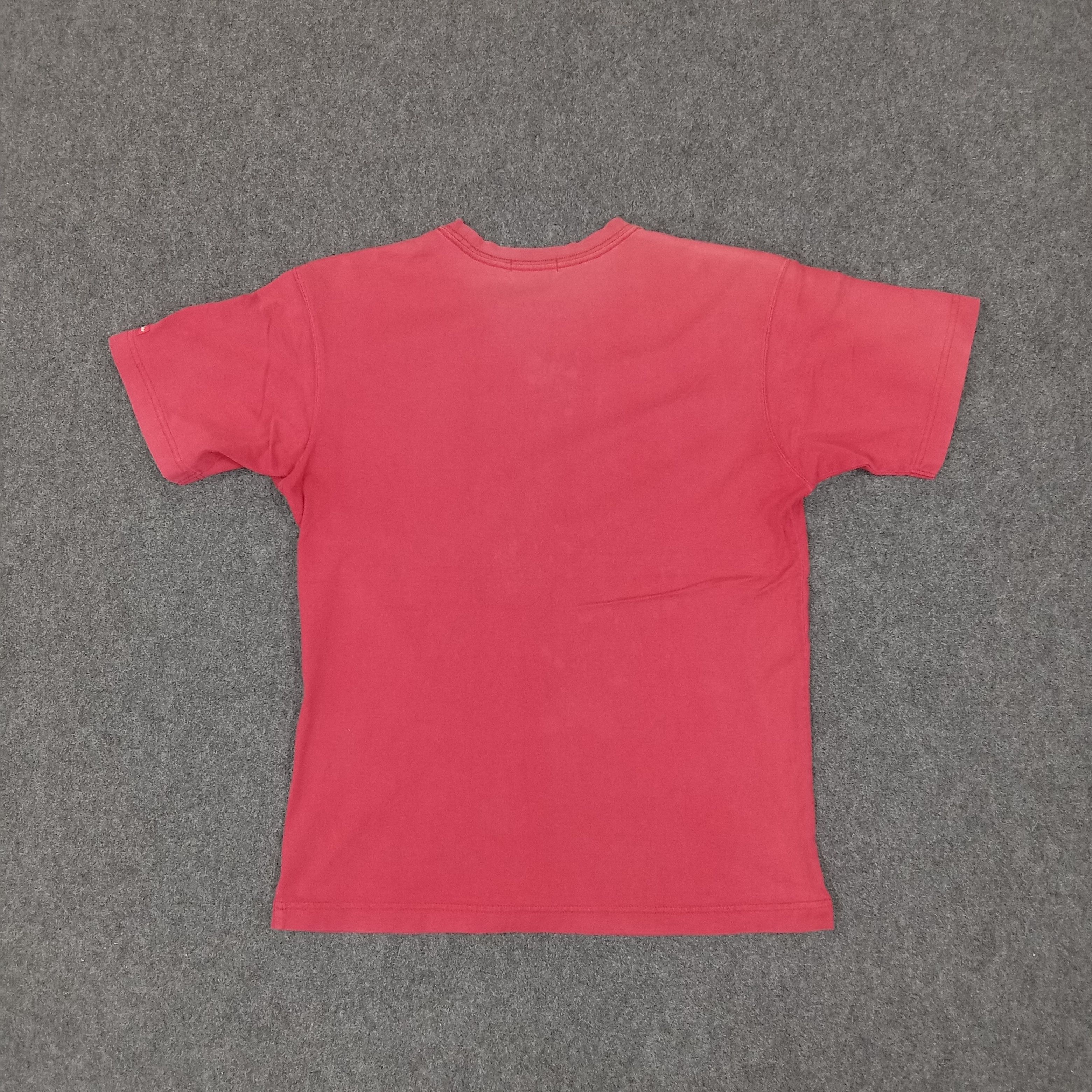 Barbara Kruger × Japanese Brand × Vintage Barbara Kruger Japanese Brand Tshirt Size US S / EU 44-46 / 1 - 4 Thumbnail