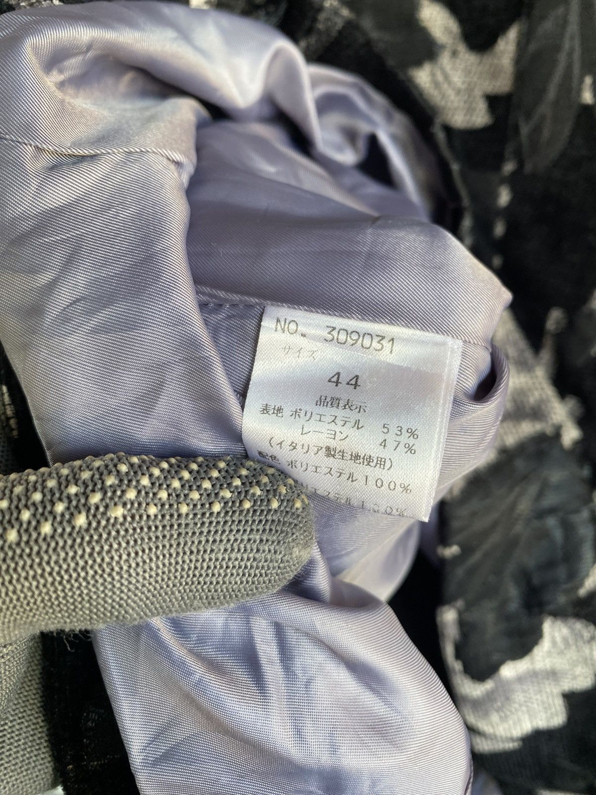 Japanese Brand Yoshiyuki Yama Women’s Black & Silver Floral Jacket Japan Size L / US 10 / IT 46 - 12 Thumbnail