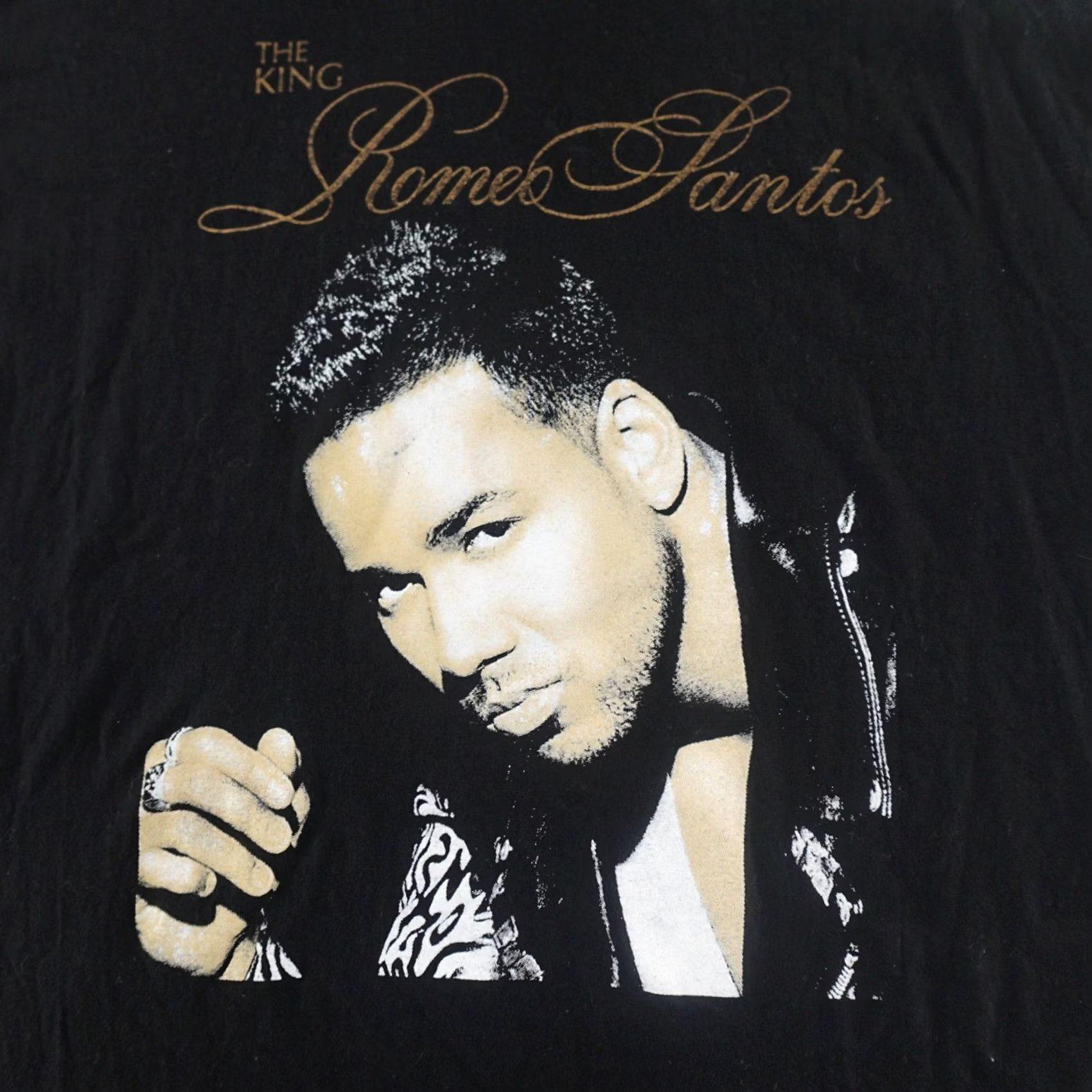 Fruit Of The Loom Romeo Santos T-shirt Mens XL Black Disney? Size US XL / EU 56 / 4 - 3 Thumbnail