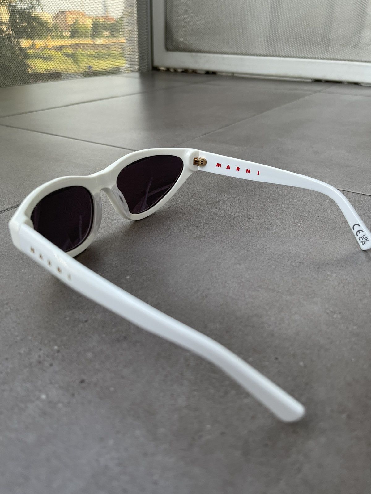 Marni !DS! Marni Mavericks Ghost White Sunglasses Sunglasses Size ONE SIZE - 10 Thumbnail