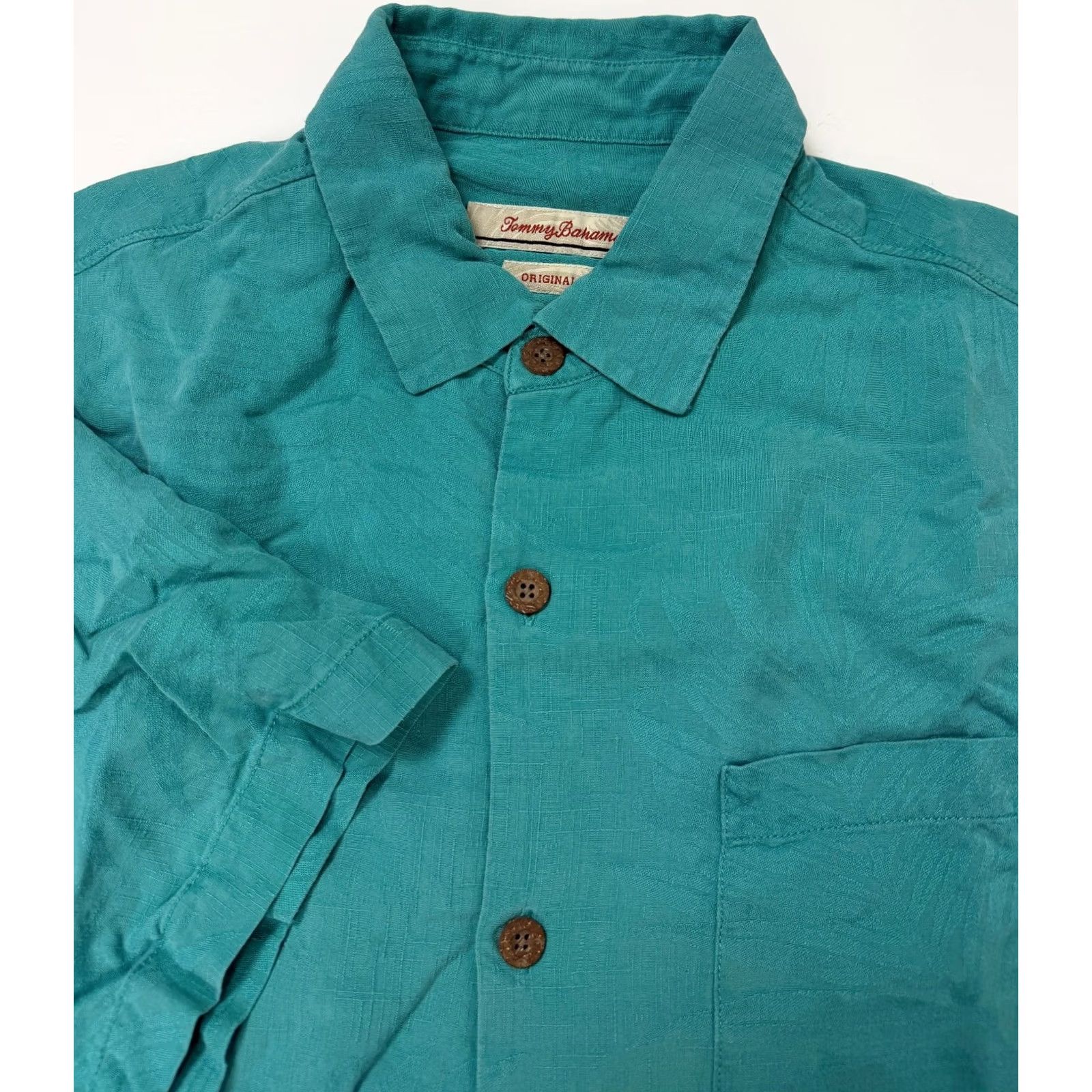 Tommy Bahama VINTAGE Tommy Bahama Shirt Men Medium Palm Frond Silk Jacquard Hawaiian Aloha Minimal Shirt Mens Medium Blue Silk Jacquard Beach Hawaii 90s Size US M / EU 48-50 / 2 - 2 Thumbnail