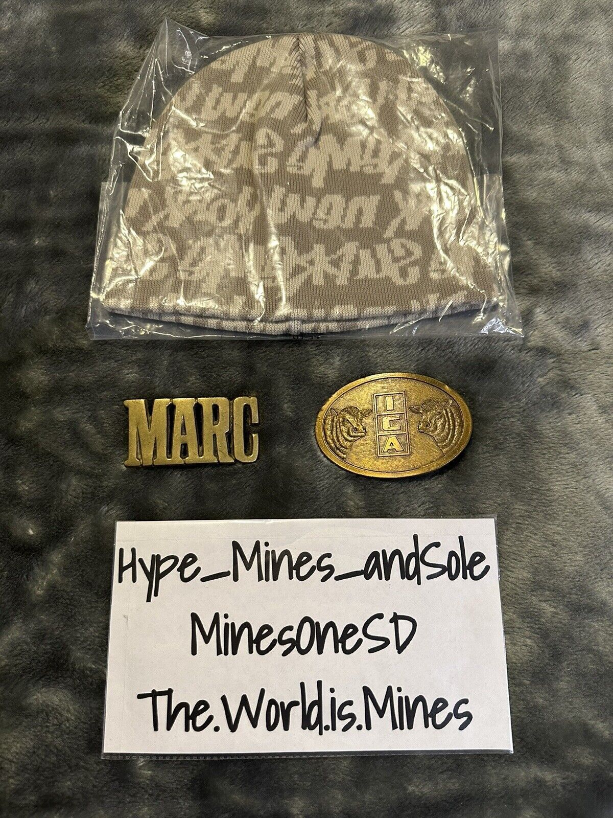 Supreme】Fat Tip Beanie NWT Supreme Fat Tip Beanie - Tan