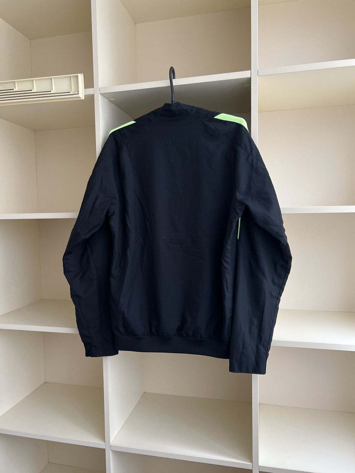 Nike Nike Manchester City 2015-2016 Soccer Light Jacket Football Size US S / EU 44-46 / 1 - 21 Thumbnail