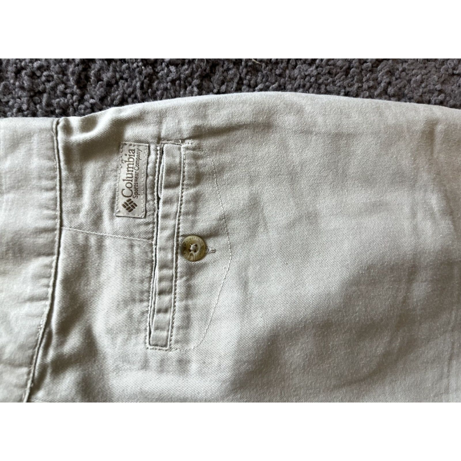 Vintage VINTAGE Columbia cargo skirt tan Y2K shorts and skirt combo sz 6 Size 28" / US 6 / IT 42 - 3 Thumbnail